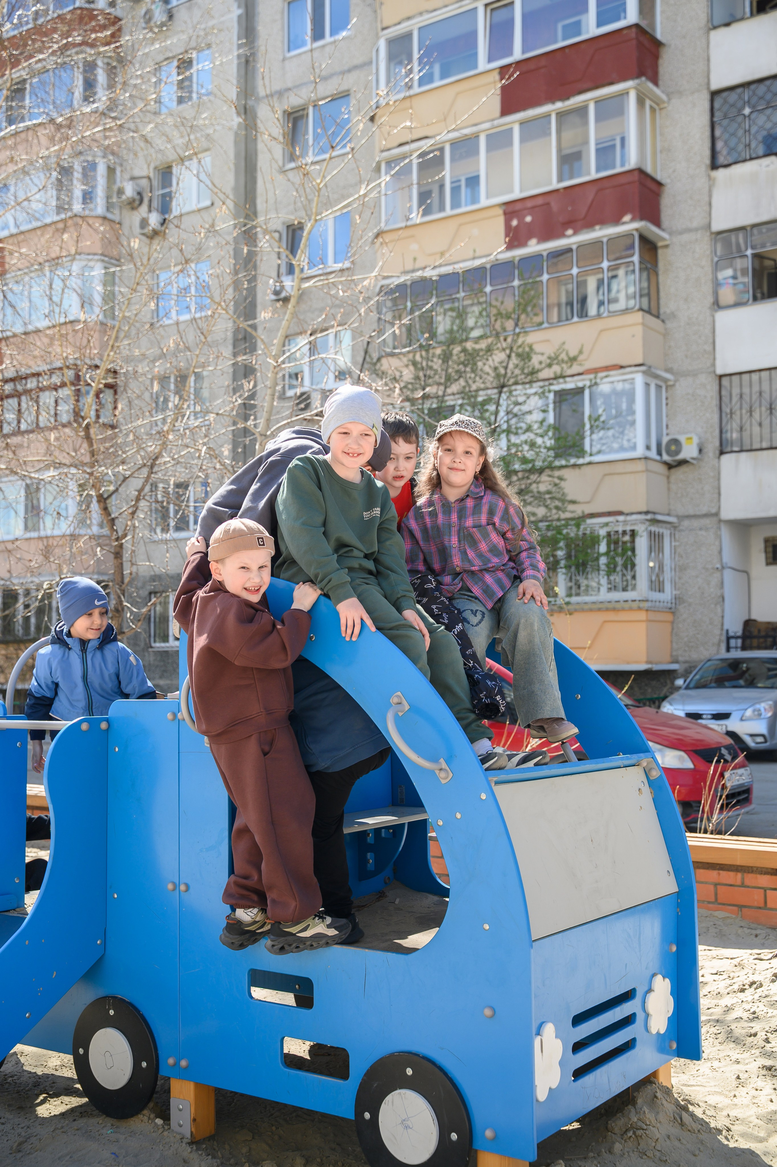 Выпускной альбом «Бусинки» сад № 3 индивидуальный дизайн альбома. Фотограф новорожденных, семейный детский в Тюмени Татьяна Морозова