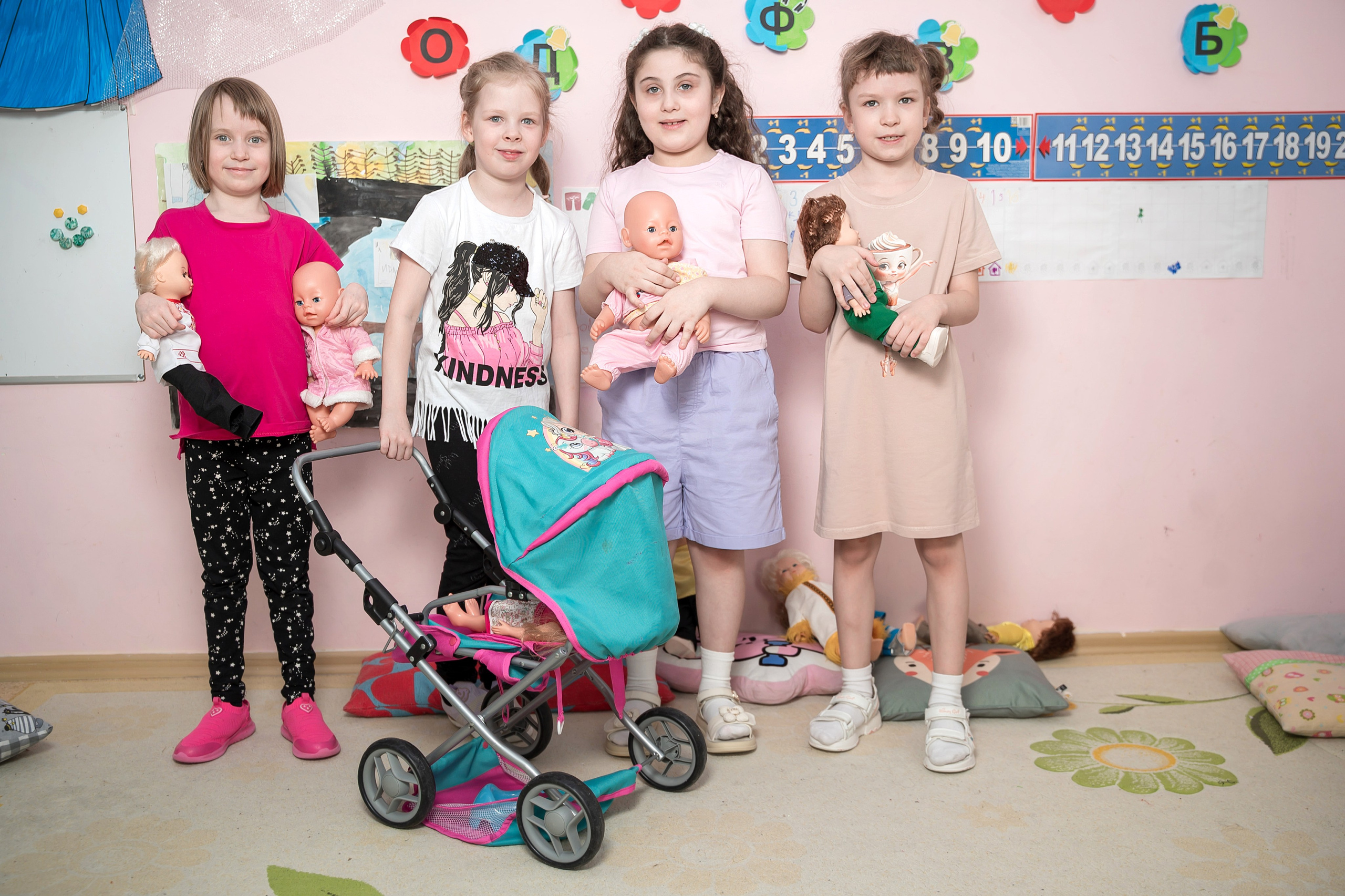 Выпускной альбом группа «Клевер» 3 садик. Фотограф новорожденных, семейный детский в Тюмени Татьяна Морозова