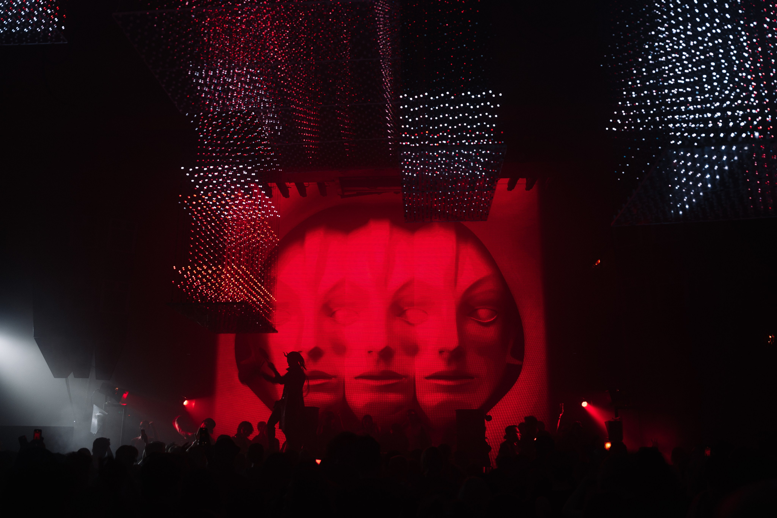 Ø, SILA SVETA. @tomrus: Рустам Шагиморданов — фотограф