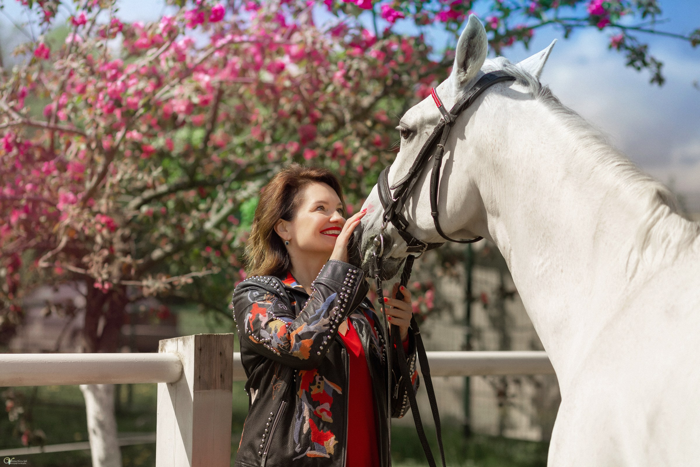 Галина и ее лошадь Сказка. Фотограф женский и мужской портрет Санкт-Петербург