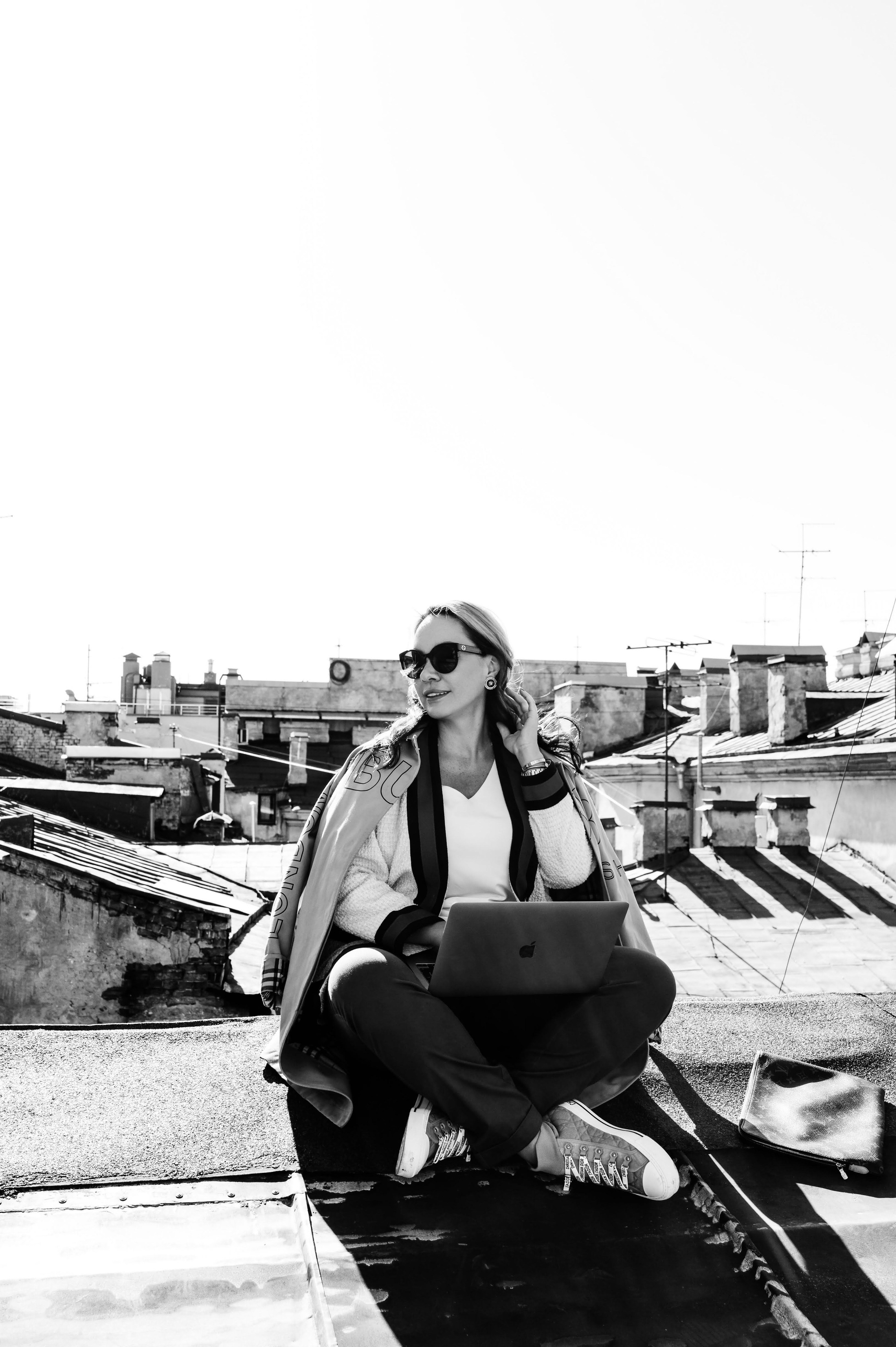 Дарья. Профессиональный фотограф беременности в СПБ. Стильные фотосессии беременности в стиле минимализм и классическая фотография