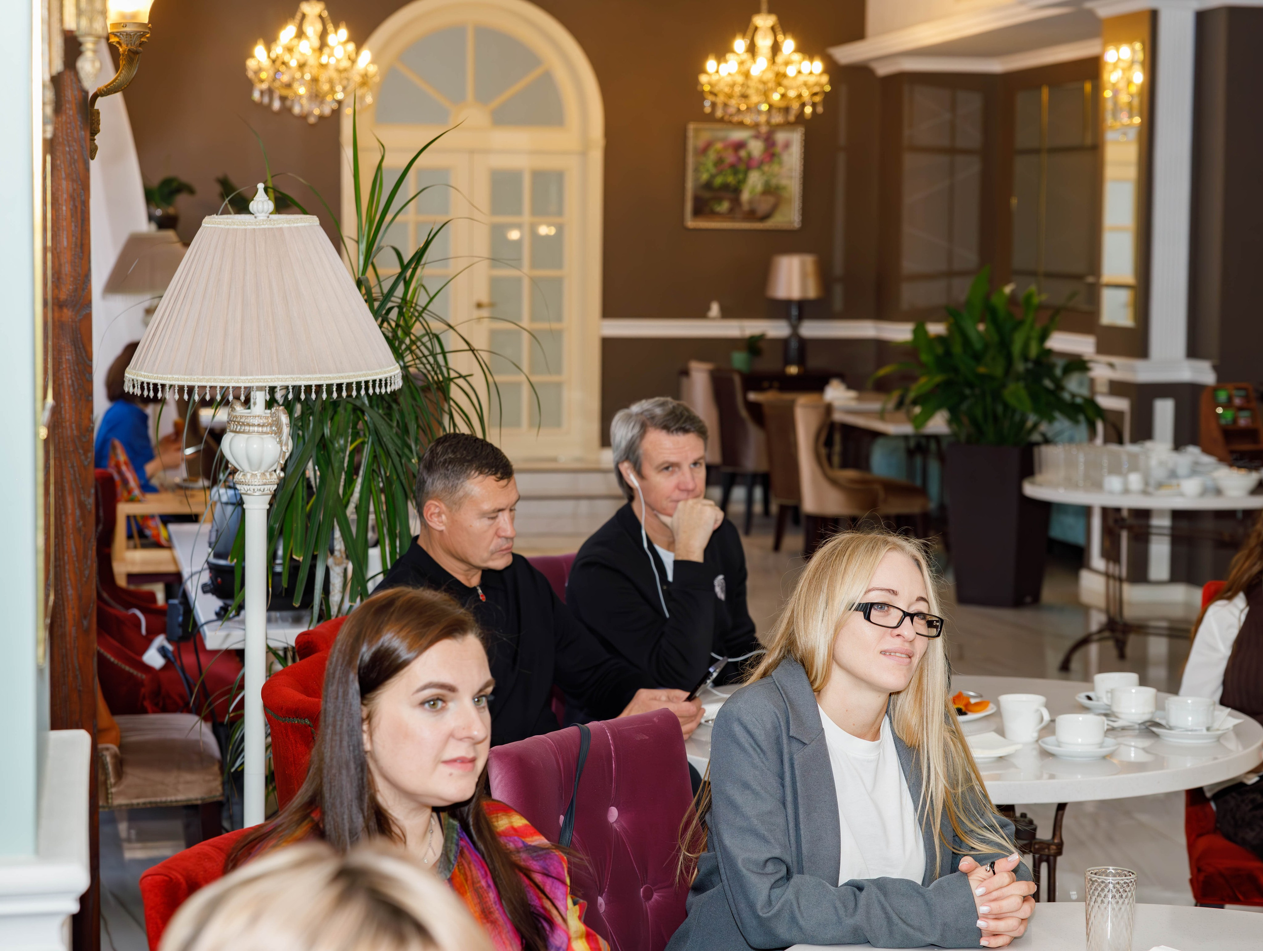 Бизнес завтрак клуб «Эквиум». Фотограф Булдакова Екатерина