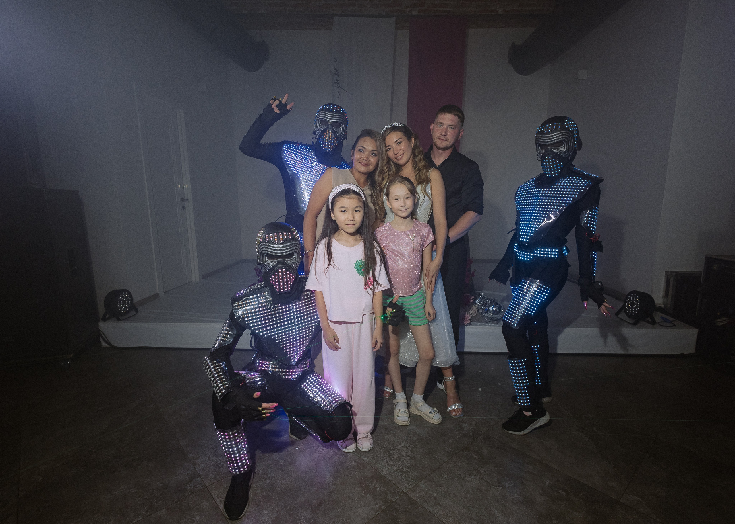 Дмитрий и Алита. Фотограф Эмиль Исякаев