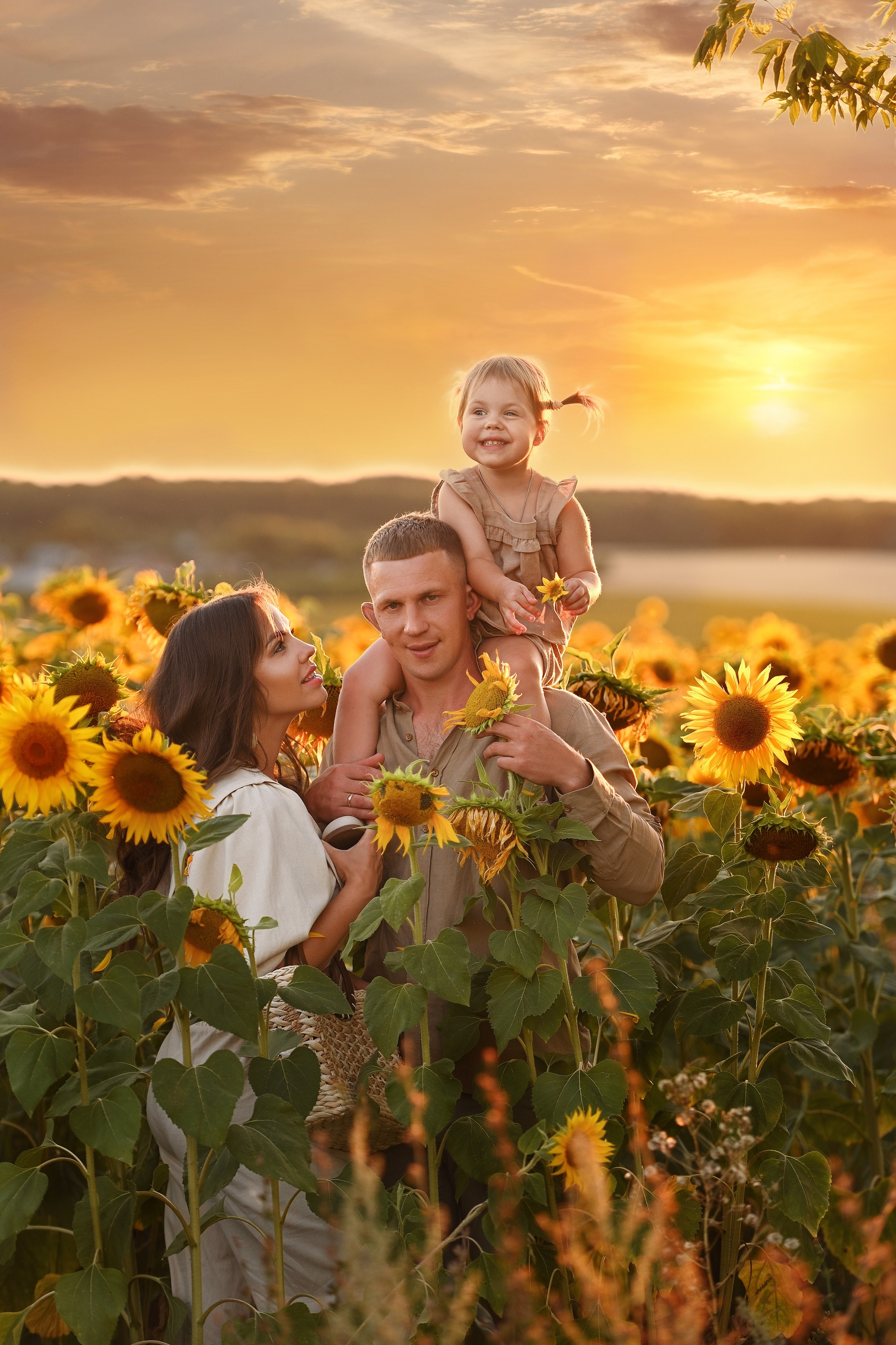 Диана Сергей и Миланья. Свадебный и семейный фотограф в Самаре Головань Наталья