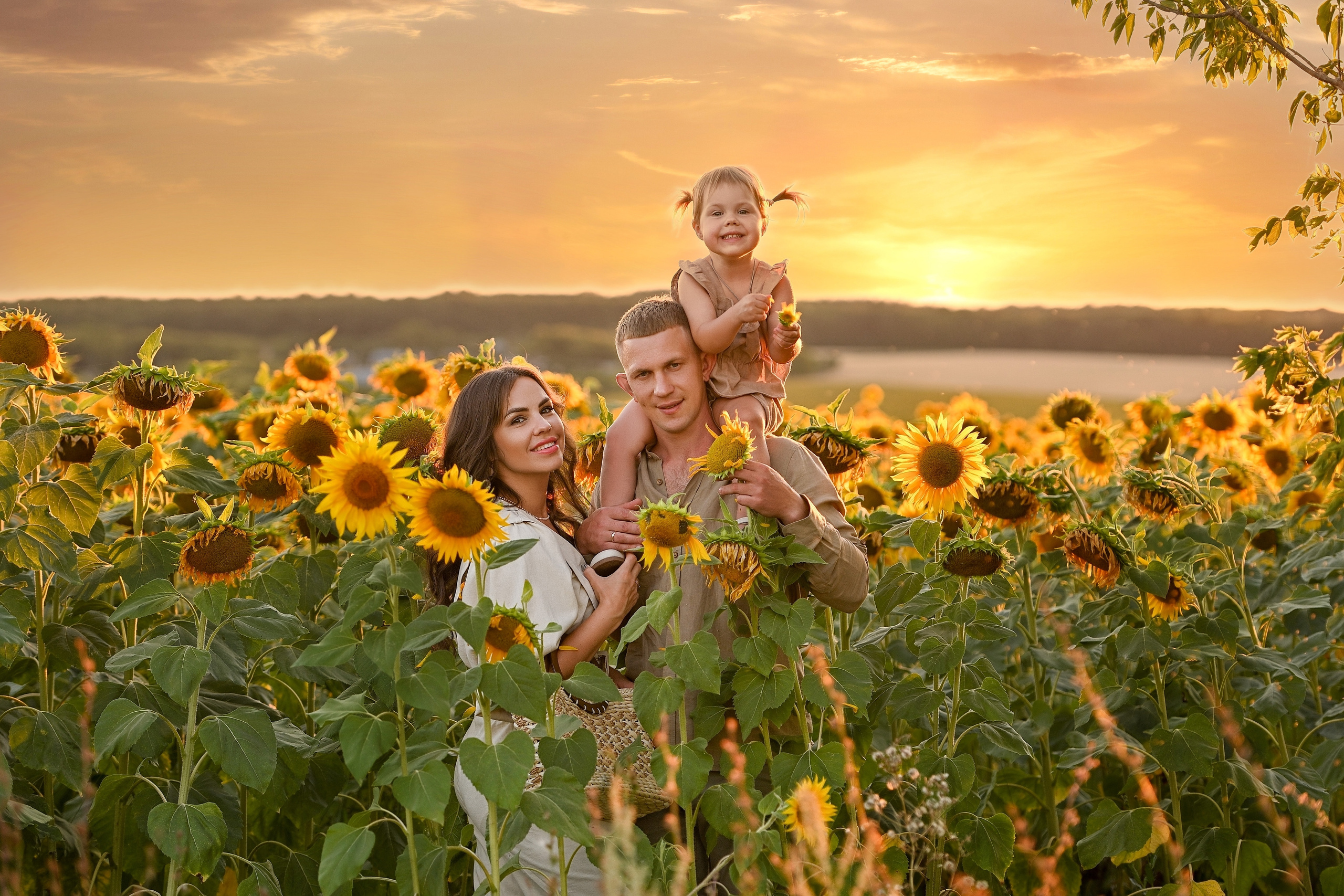 Диана Сергей и Миланья. Свадебный и семейный фотограф в Самаре Головань Наталья
