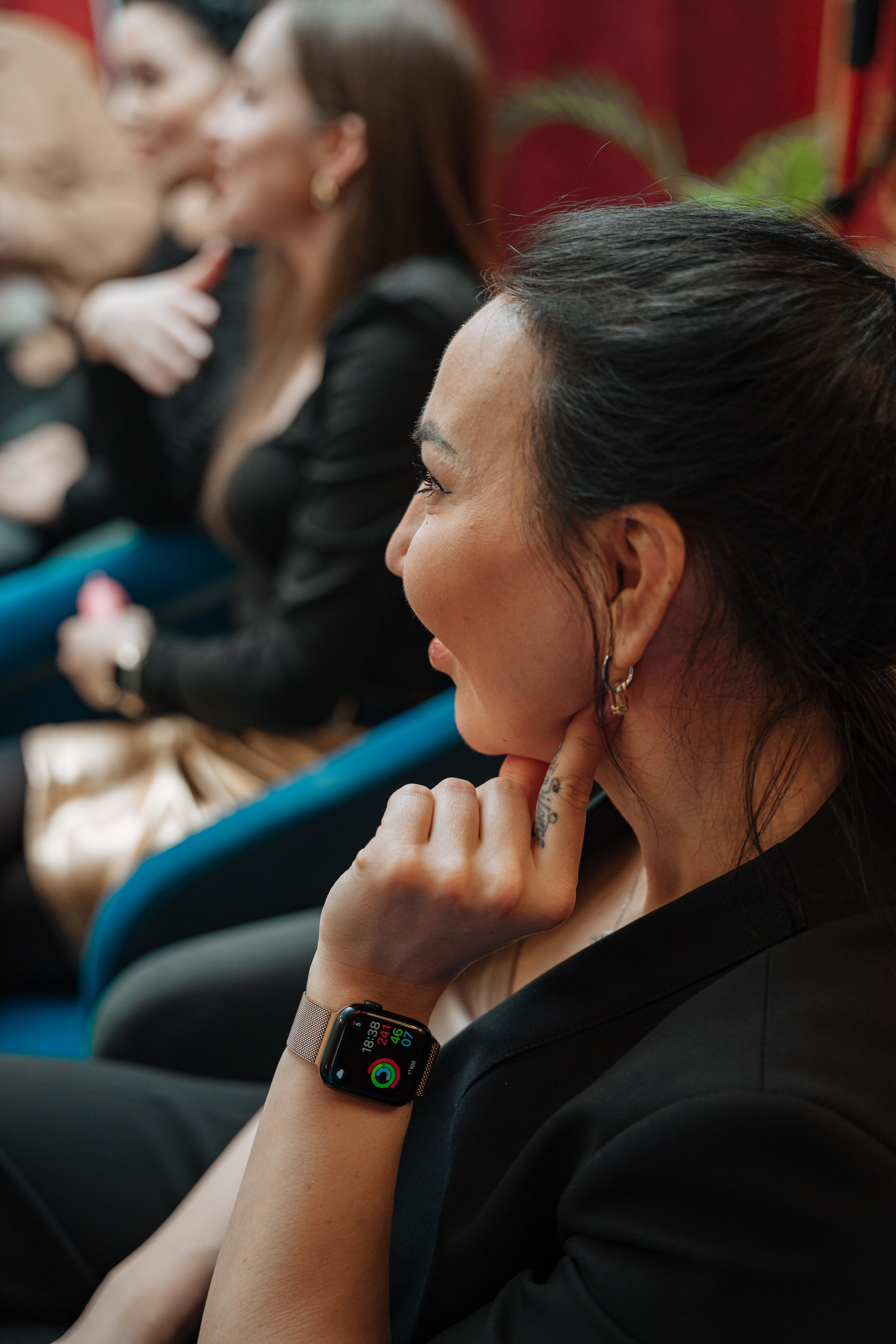 Мафия. Бар FINCH. ЖЕНСКИЙ КЛУБ LAXMI. Портретный фотограф в Санкт-Петербурге Дмитриева Наталия