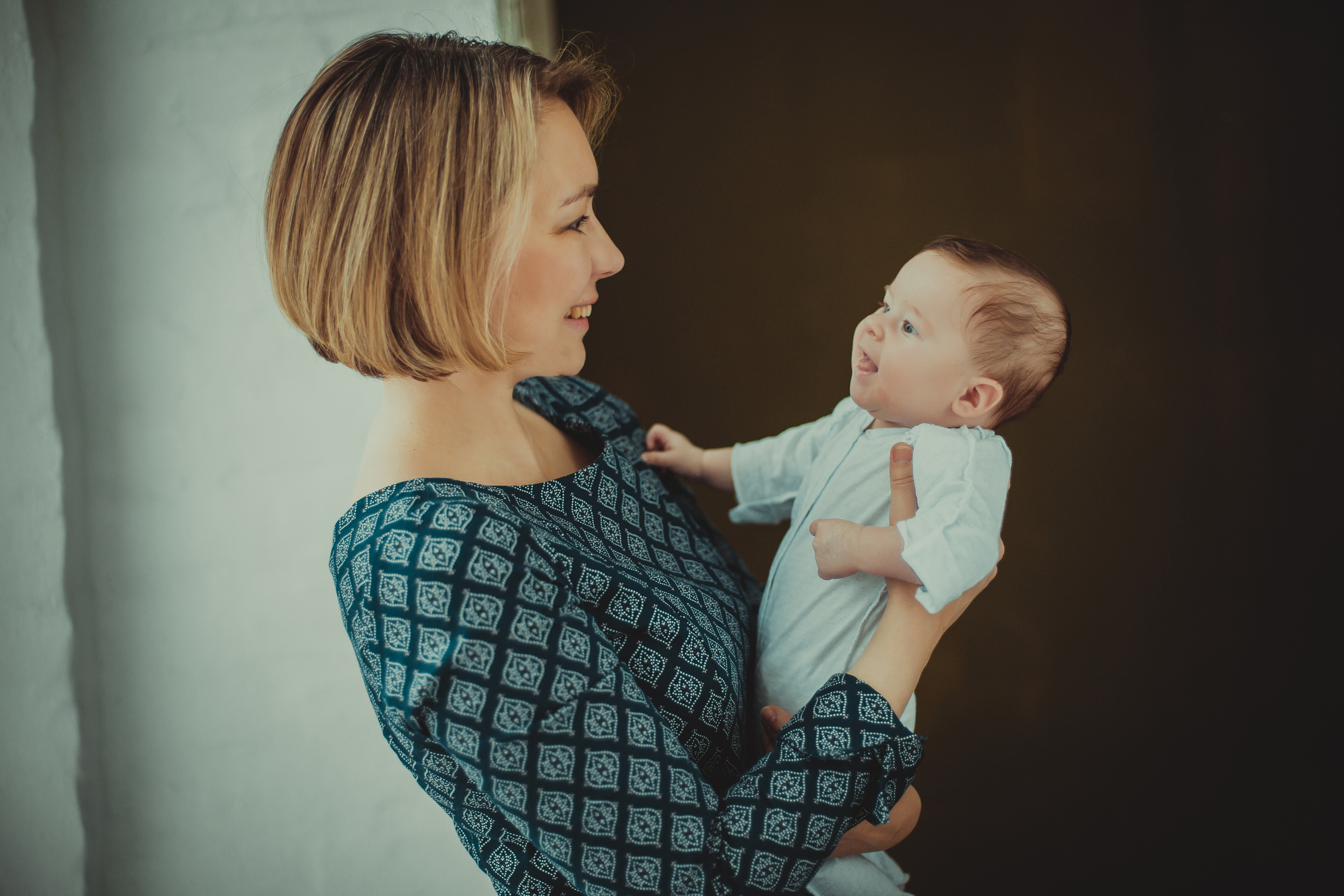 Студийная фотосессия детей с мамой и бабушкой. Детский, свадебный и семейный фотограф Юлия Курбатова, Санкт-Петербург