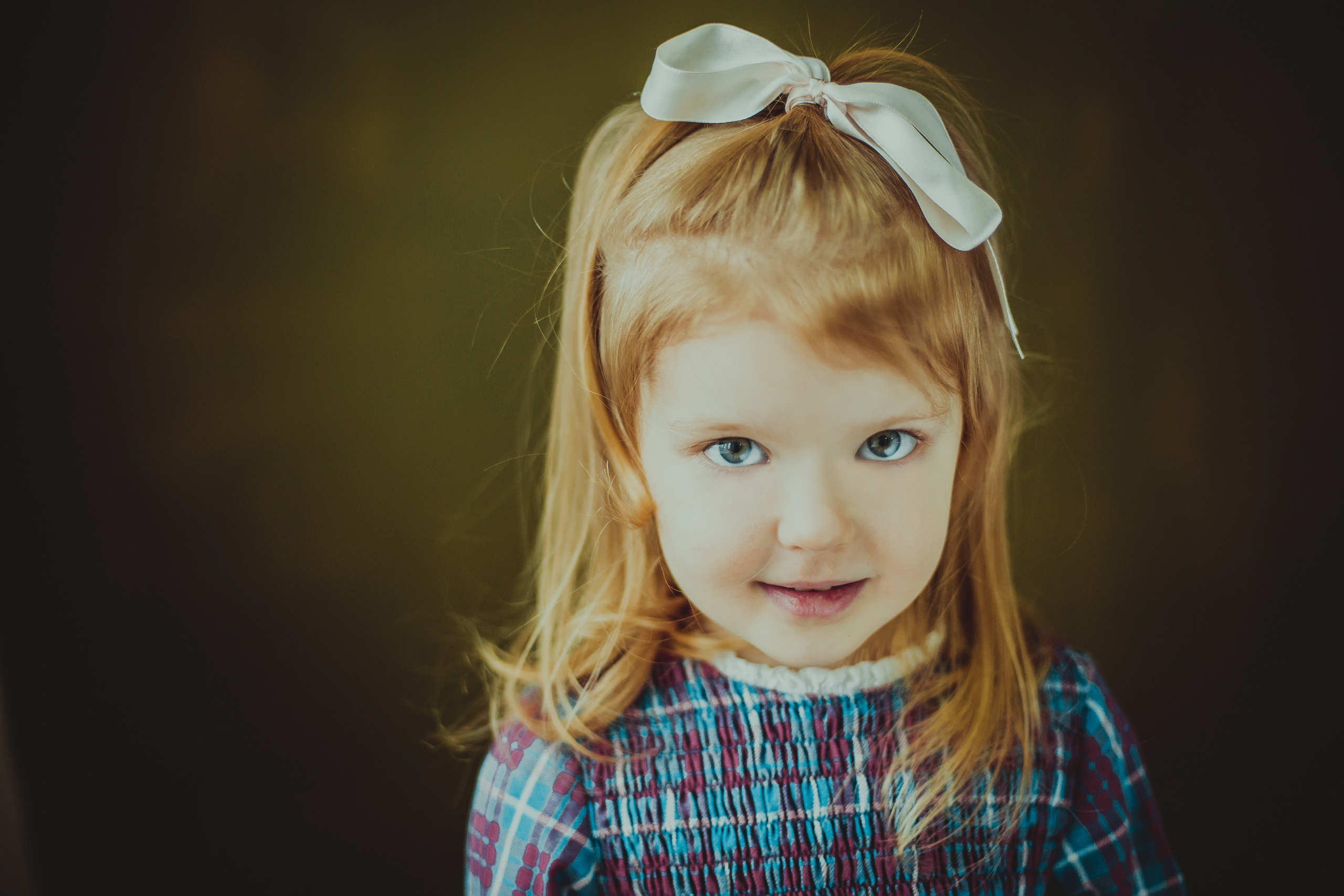 Студийная фотосессия детей с мамой и бабушкой. Детский, свадебный и семейный фотограф Юлия Курбатова, Санкт-Петербург