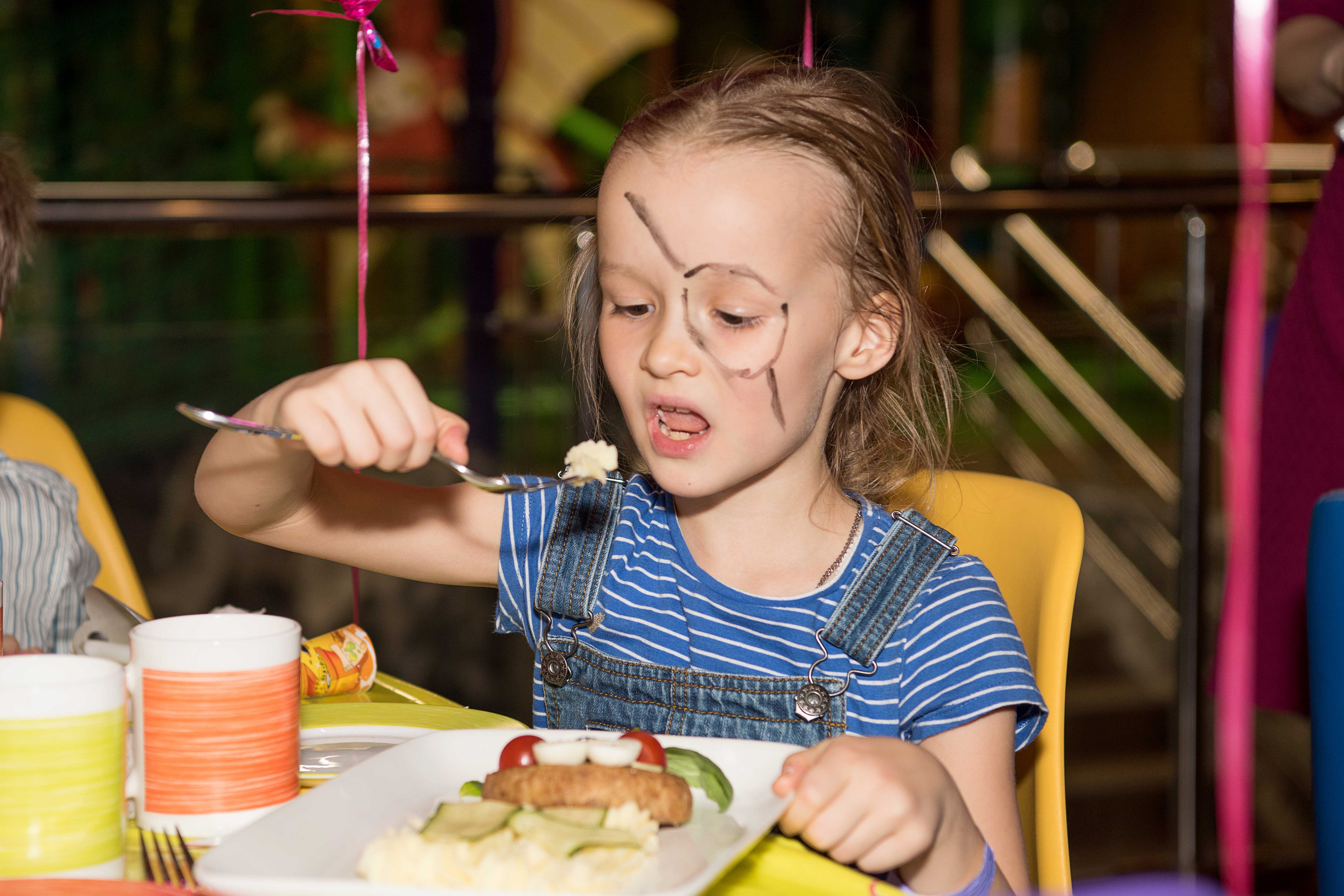 Фотограф на детский праздник в Москве. Портретный и event фотограф конференций, форумов, семинаров, Москва