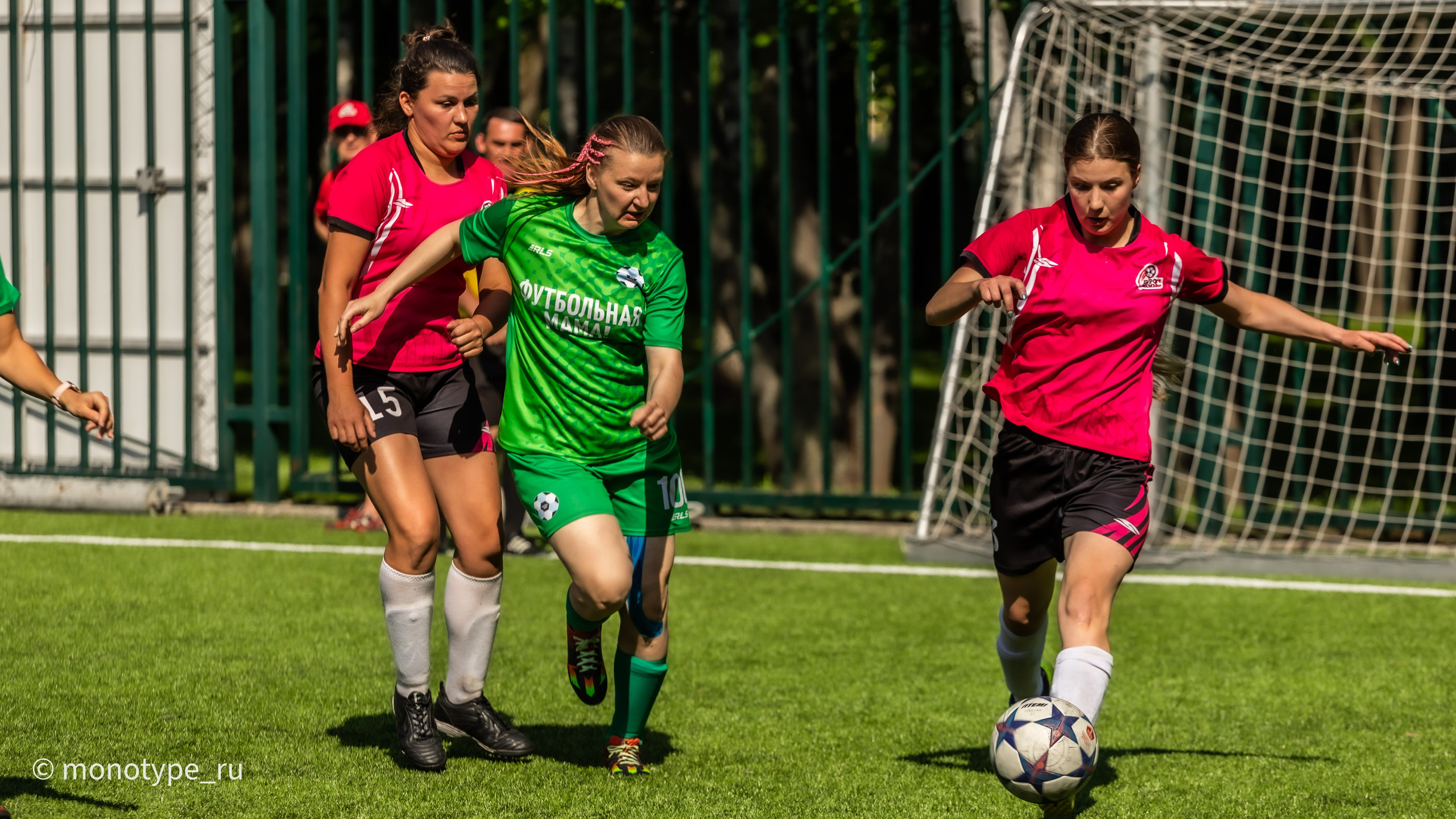 Всероссийский Кубок футбольных мам. Москва. Лужники