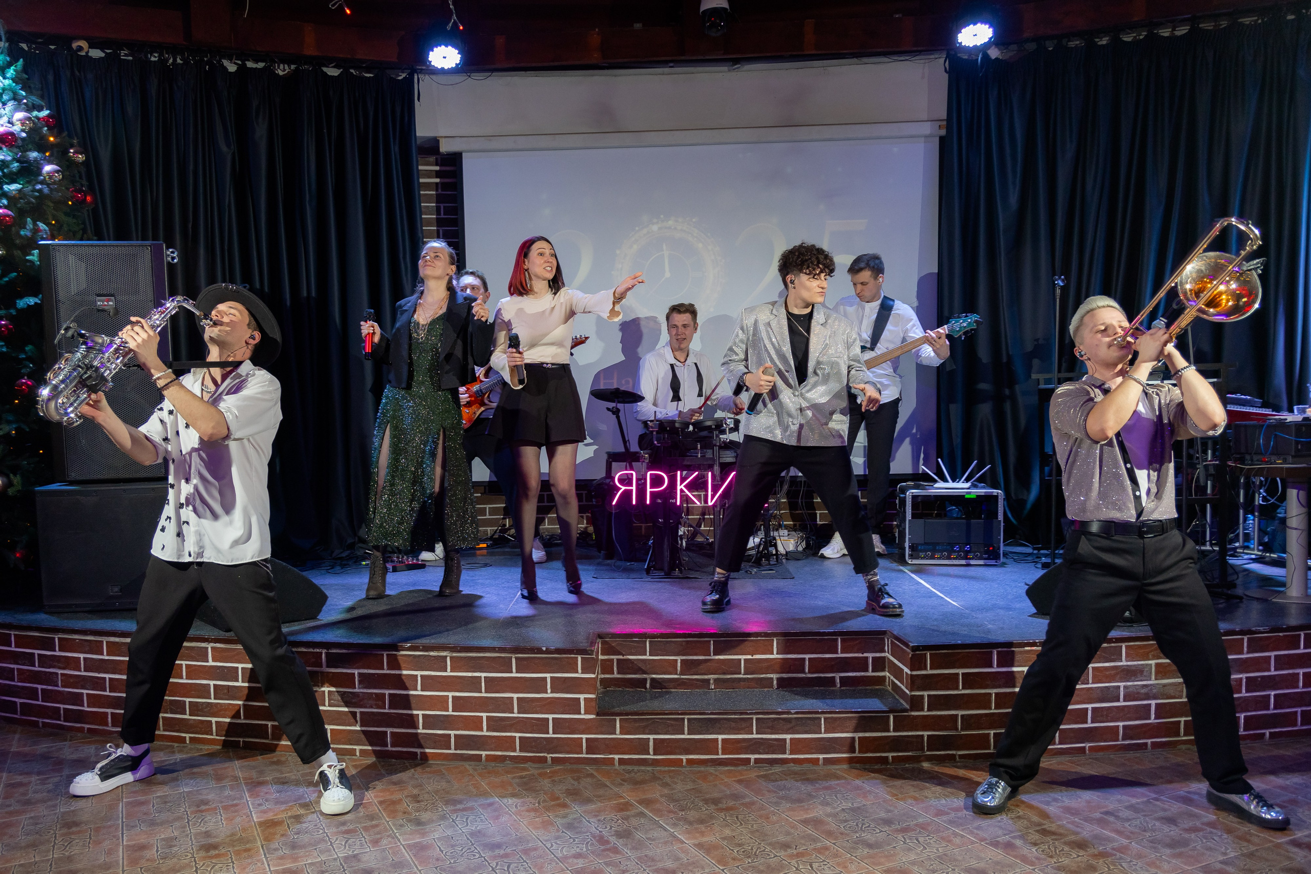 Корпоративная новогодняя съемка для логистической компании ИТА. Свадебный фотограф в Минске/Беларуси Сергей Спиридонов