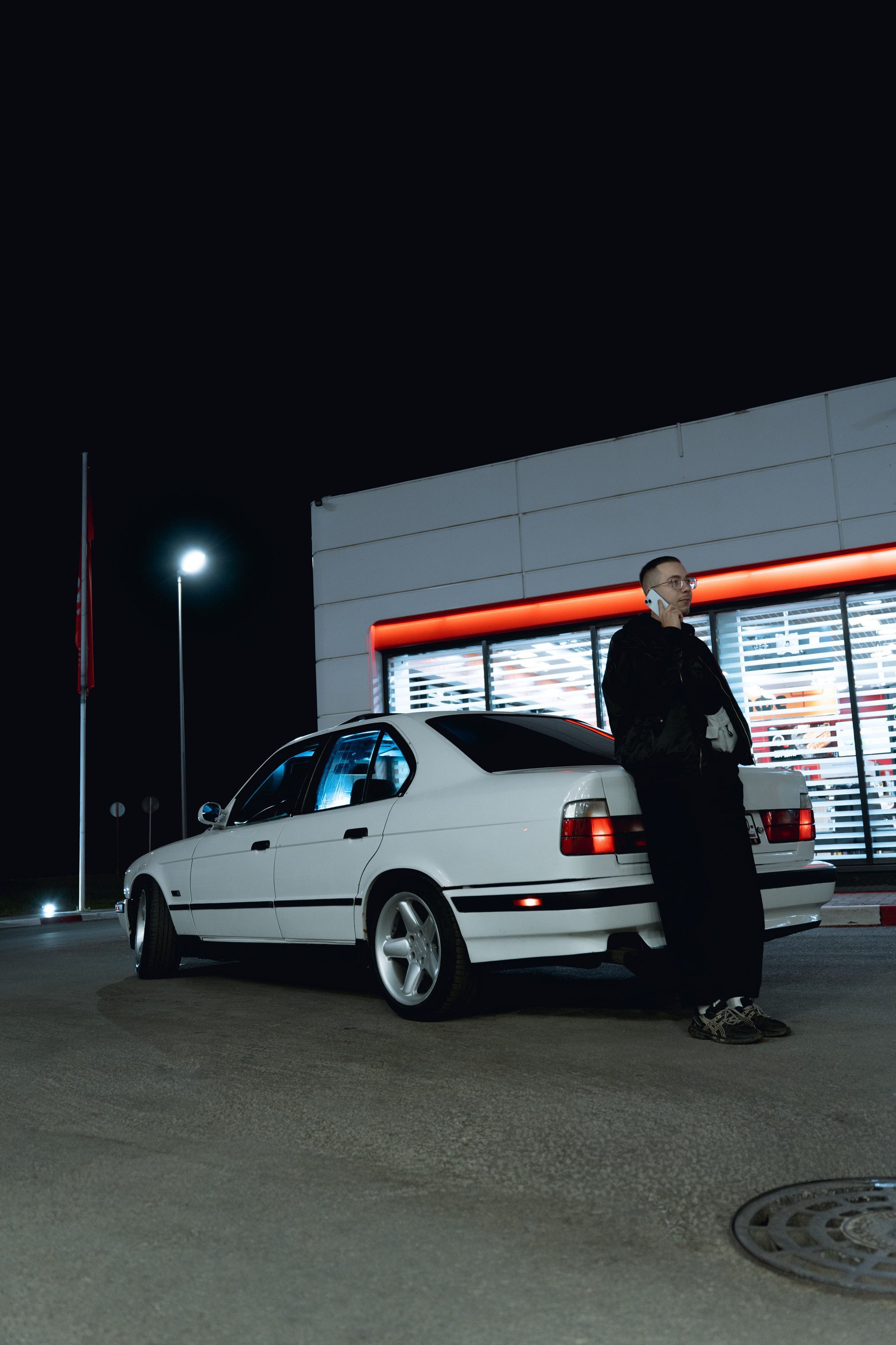 Фотографии Никиты и его BMW E34