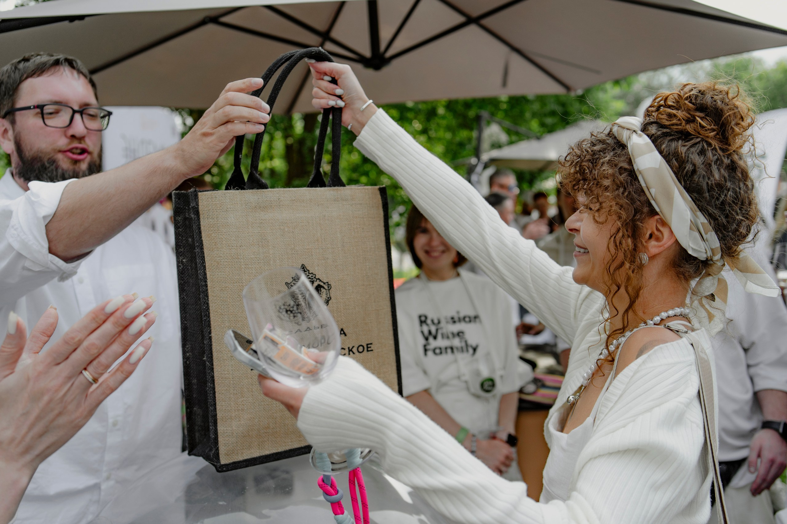 Wine wite paty 2025. Свадебный фотограф Москва