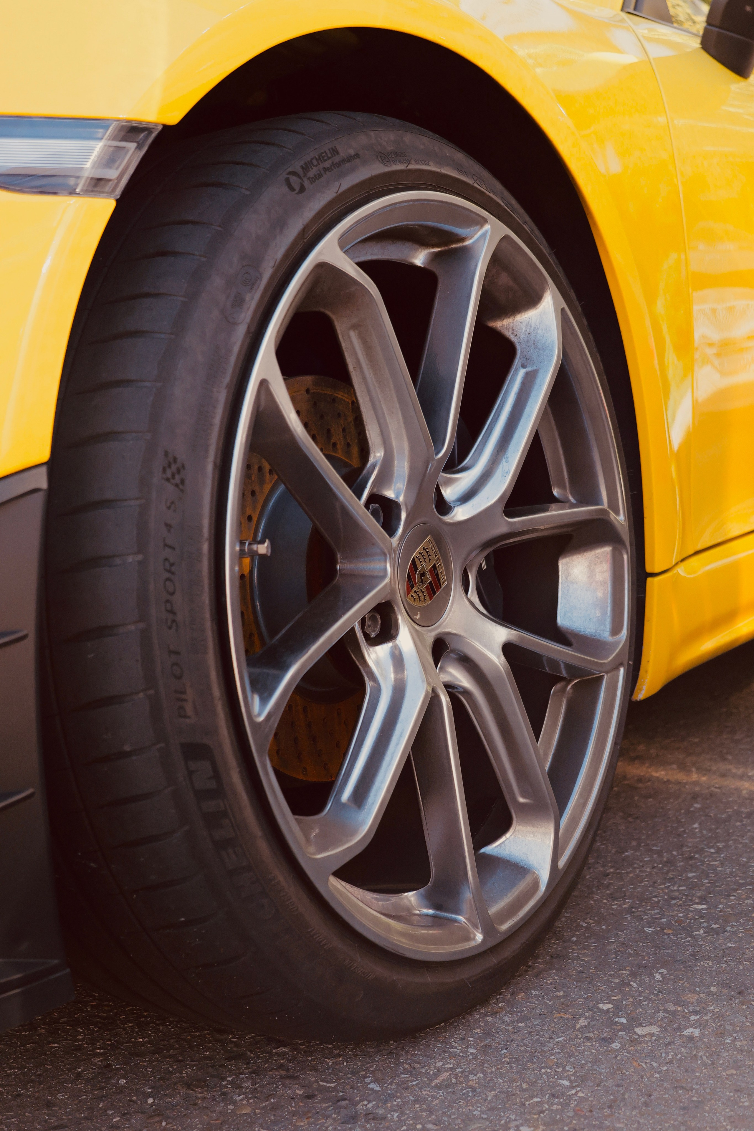 Художественная съемка автомобиля для рекламной публикации. Портретный Фотограф Александр «Konevtsoph» В Санкт-Петербурге