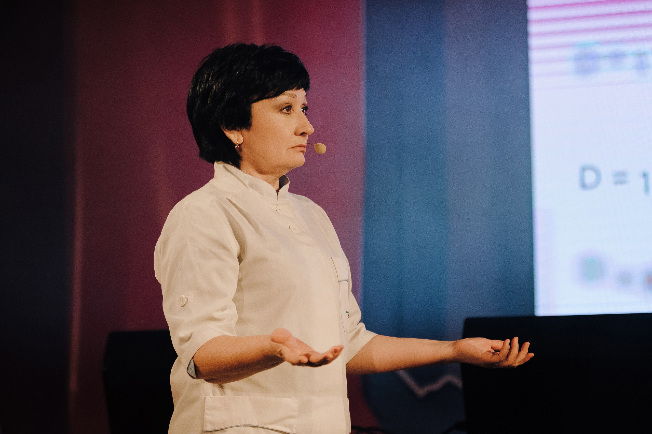 СПЕКТАКЛЬ «ВОЛШЕБНЫЕ ОЧКИ» ОПТИК-ЦЕНТР. Репортажный фотограф Зуев Роман г. Челябинск