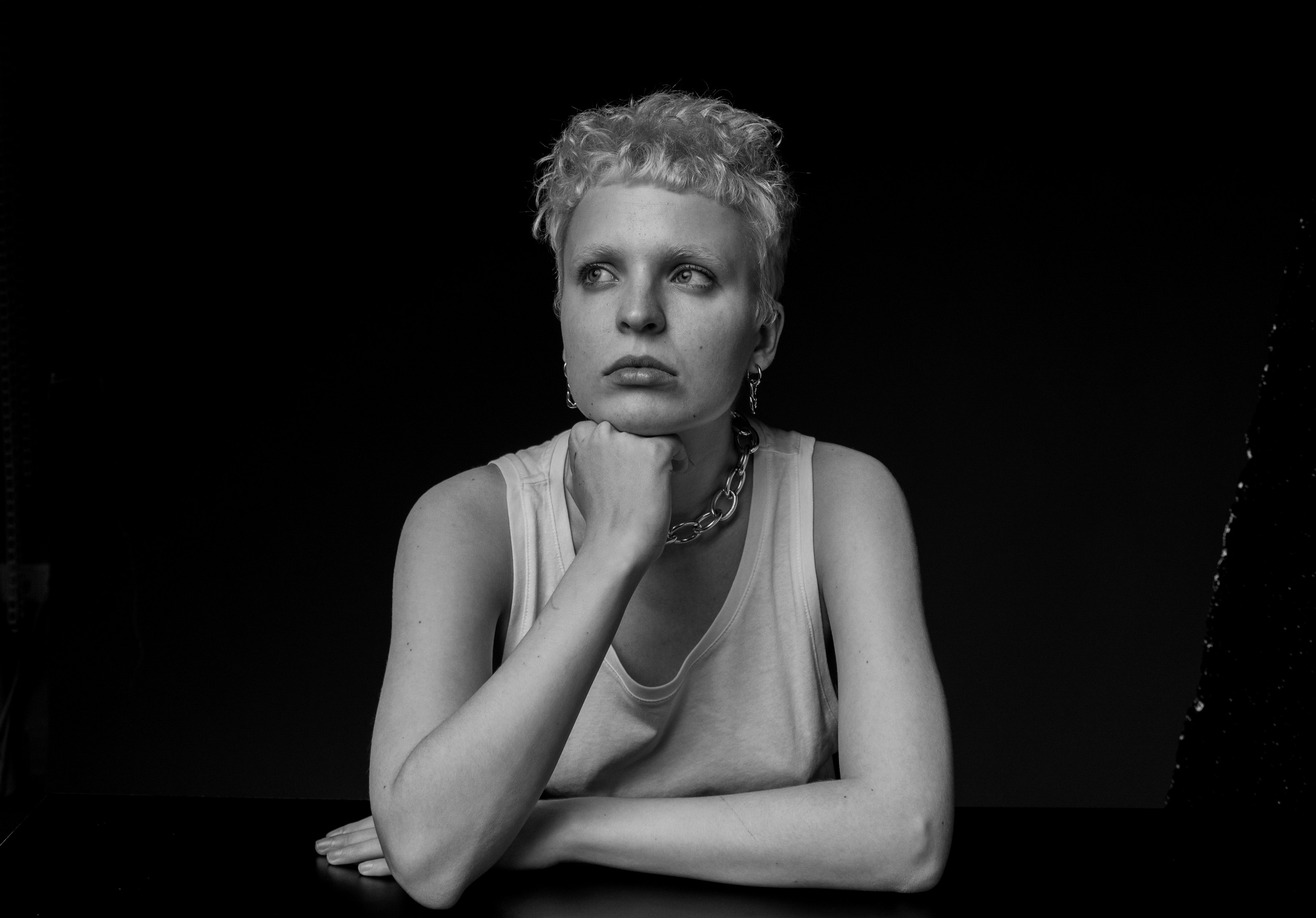 Эмоциональный портрет в Краснодаре. AI Фотограф Краснодар: мужские и женские фотосессии, стилизация съемки. Нейро-фотосессии онлайн