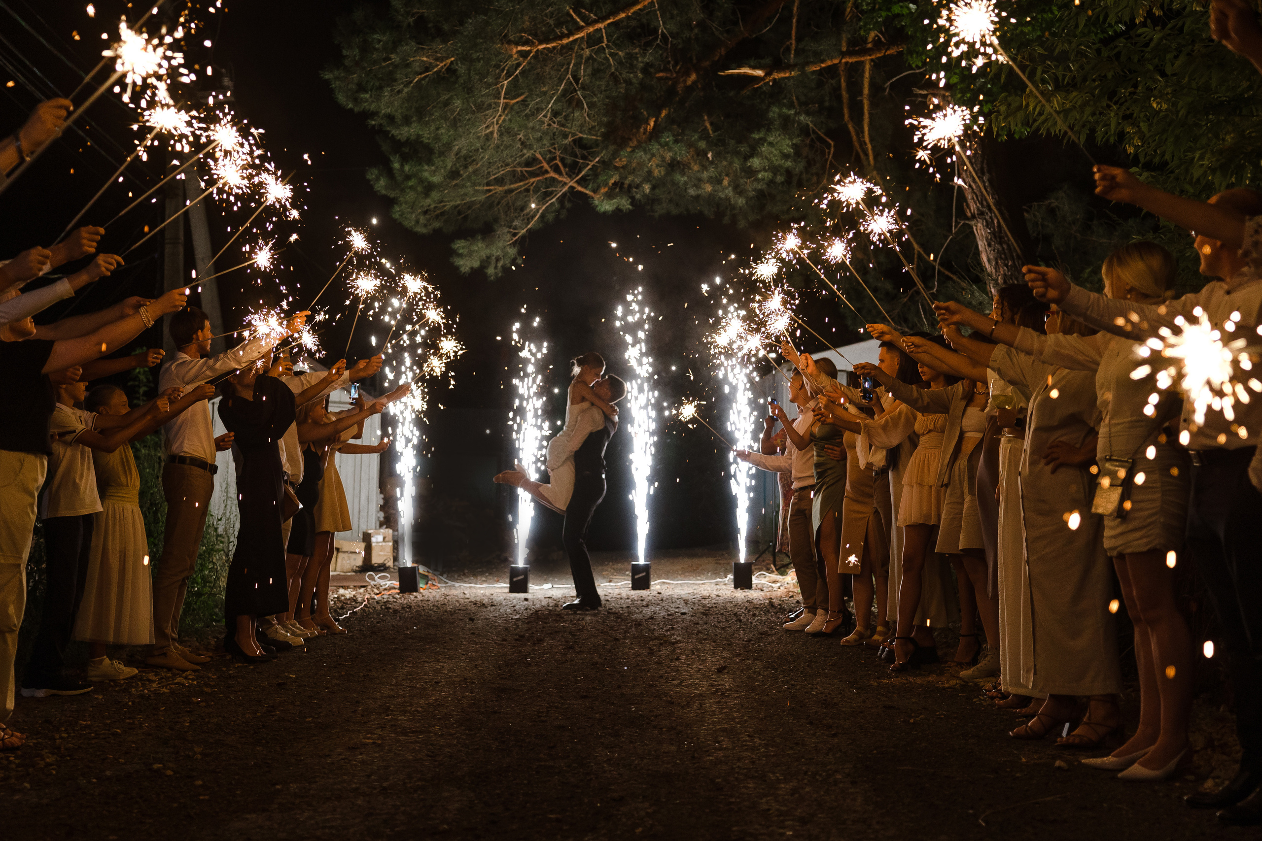 Свадебная фотосессия в Самаре в эко-отеле Маяк. Свадебный и семейный фотограф в Самаре и Тольятти | Елена Топанцева