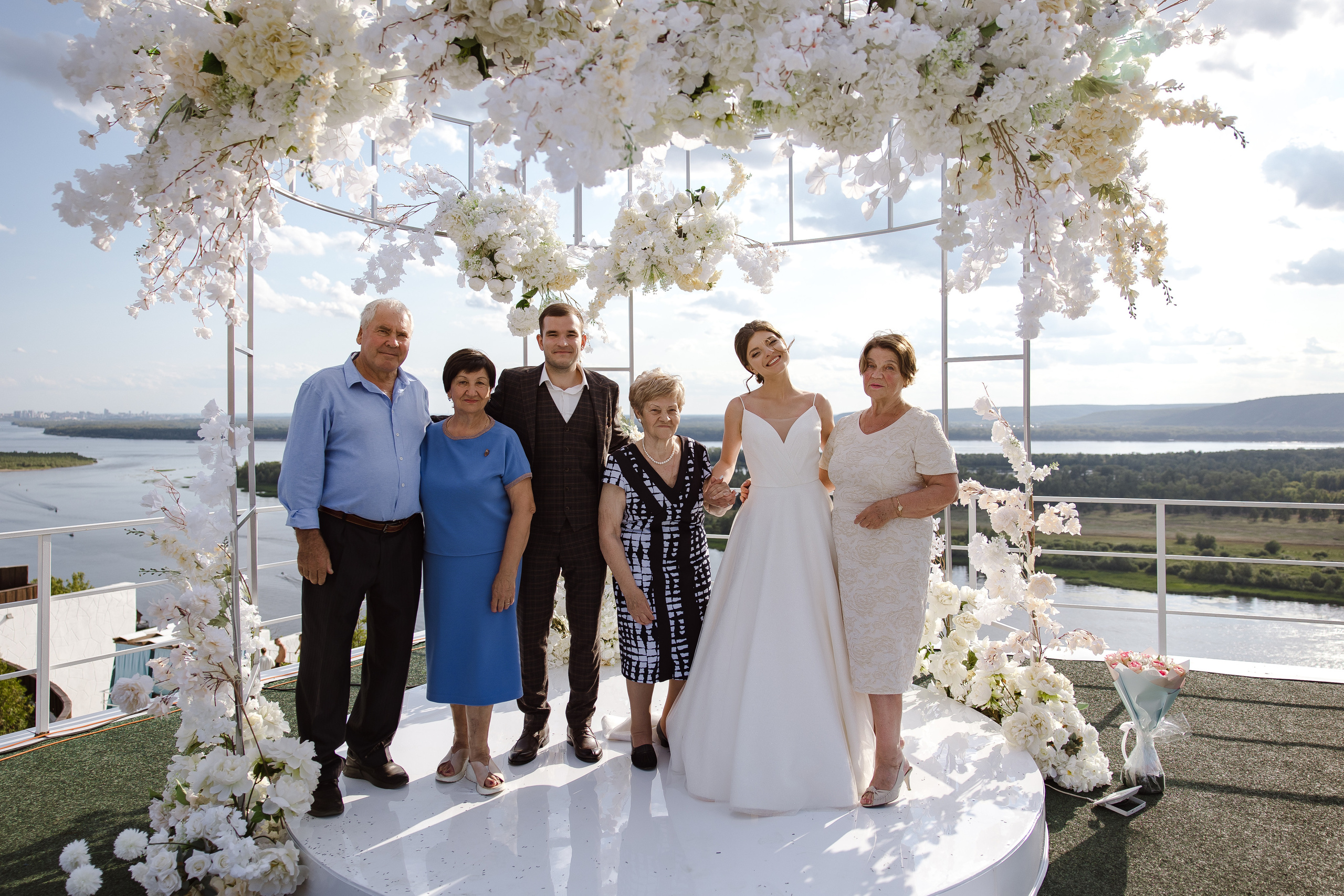 Свадебная фотосессия Лизы и Данила в Тольятти и Самаре. Свадебный и семейный фотограф в Самаре и Тольятти | Елена Топанцева