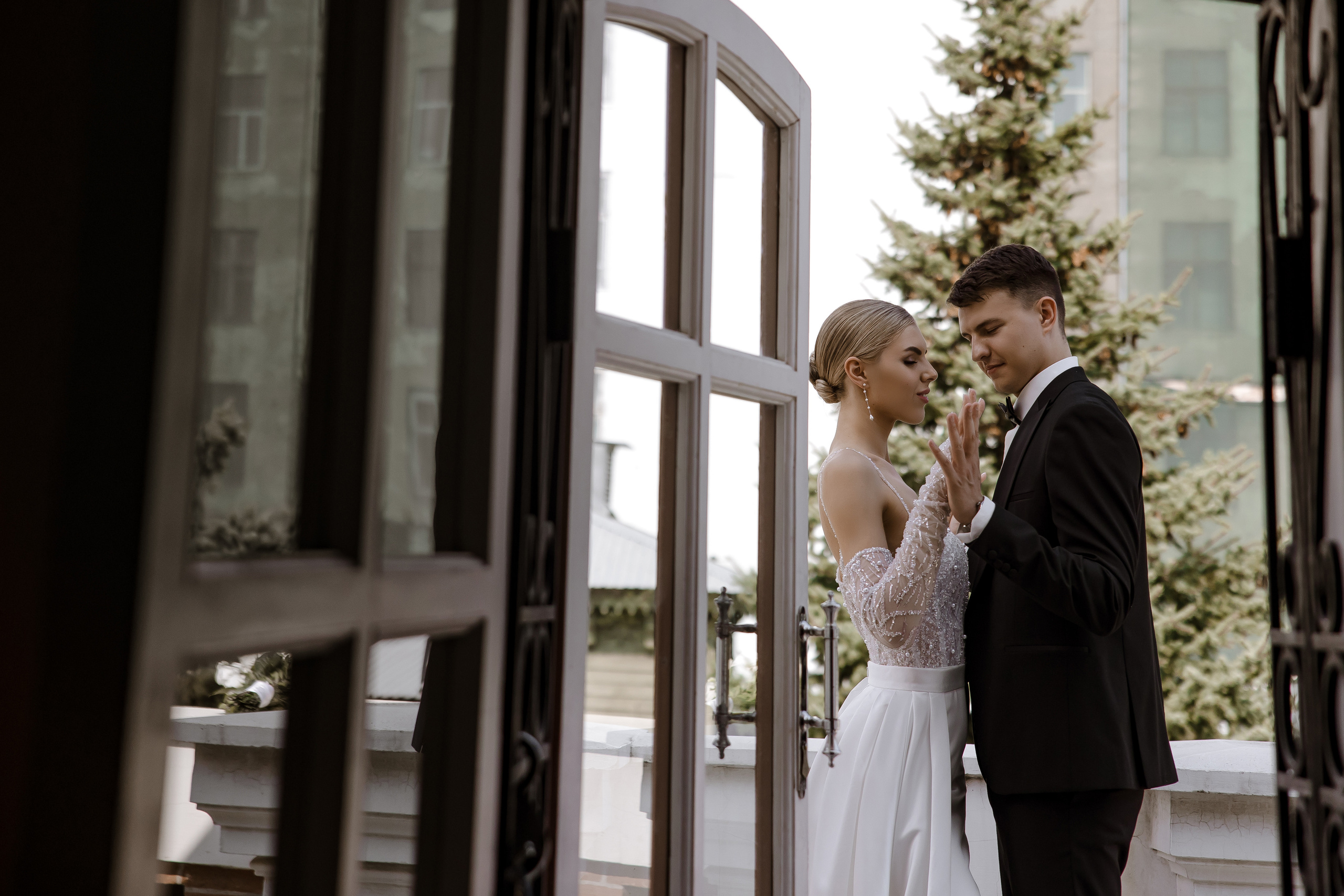 Свадебная фотосессия в Самаре в эко-отеле Маяк. Свадебный и семейный фотограф в Самаре и Тольятти | Елена Топанцева