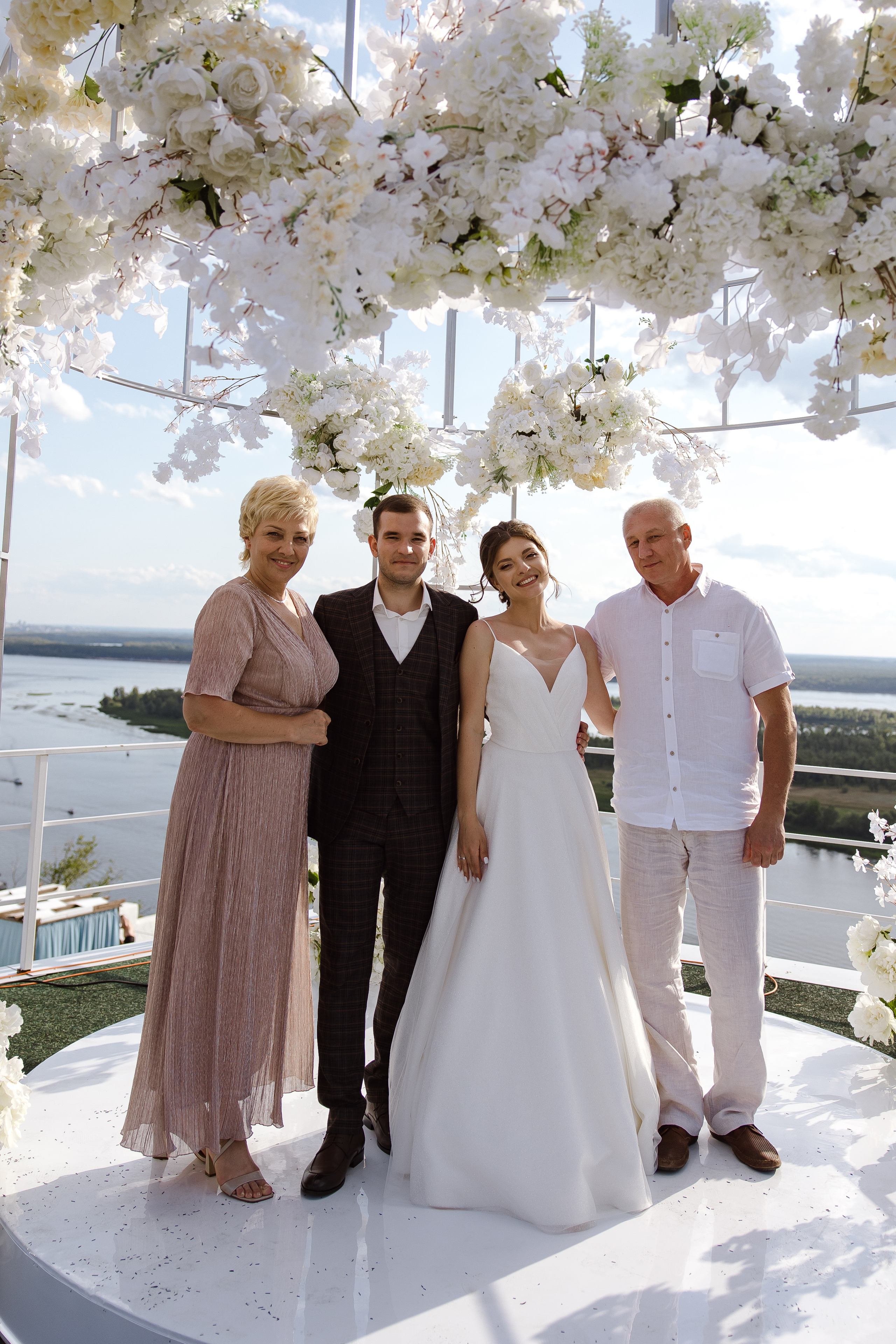 Свадебная фотосессия Лизы и Данила в Тольятти и Самаре. Свадебный и семейный фотограф в Самаре и Тольятти | Елена Топанцева