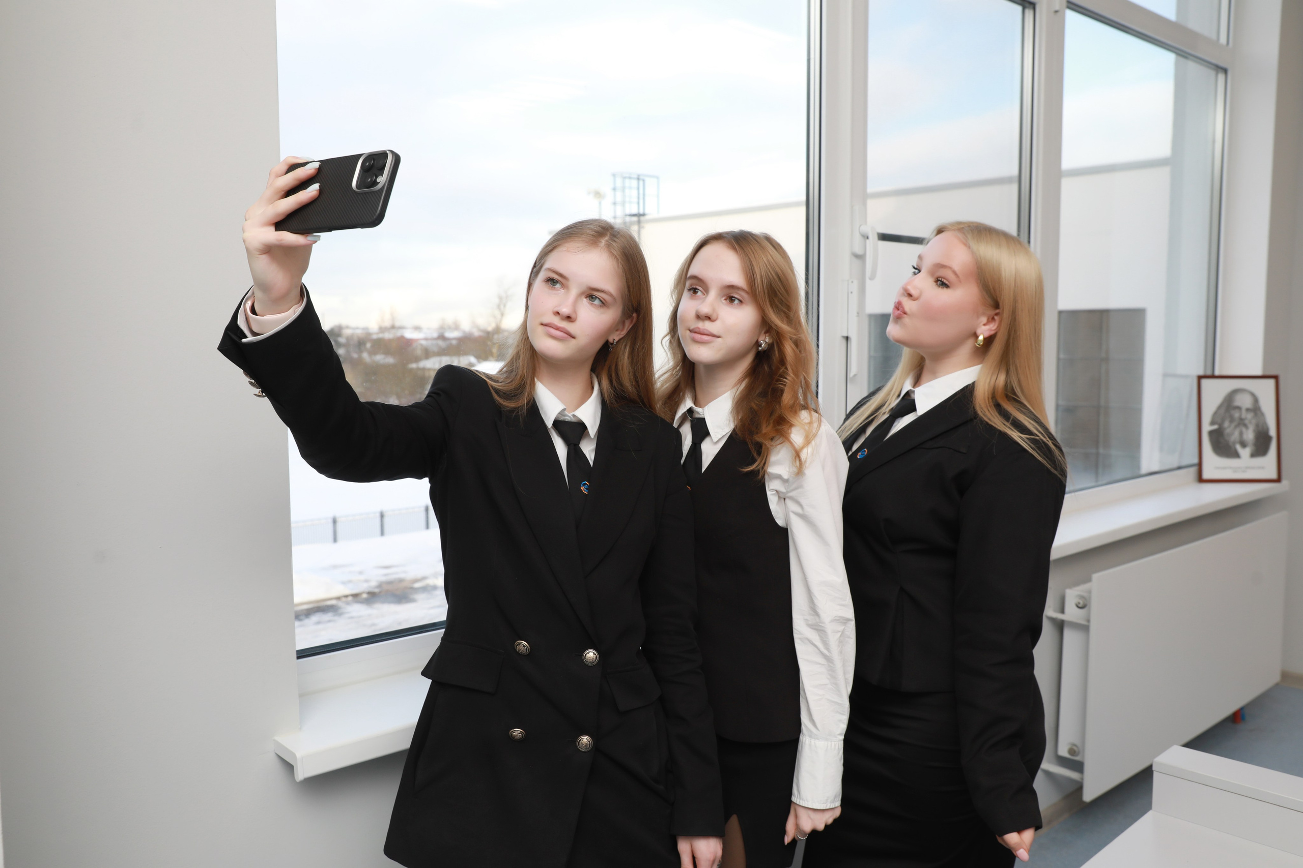 9 класс, лицей 410. Съемка в школе. Фотограф Тимофеева Юлия