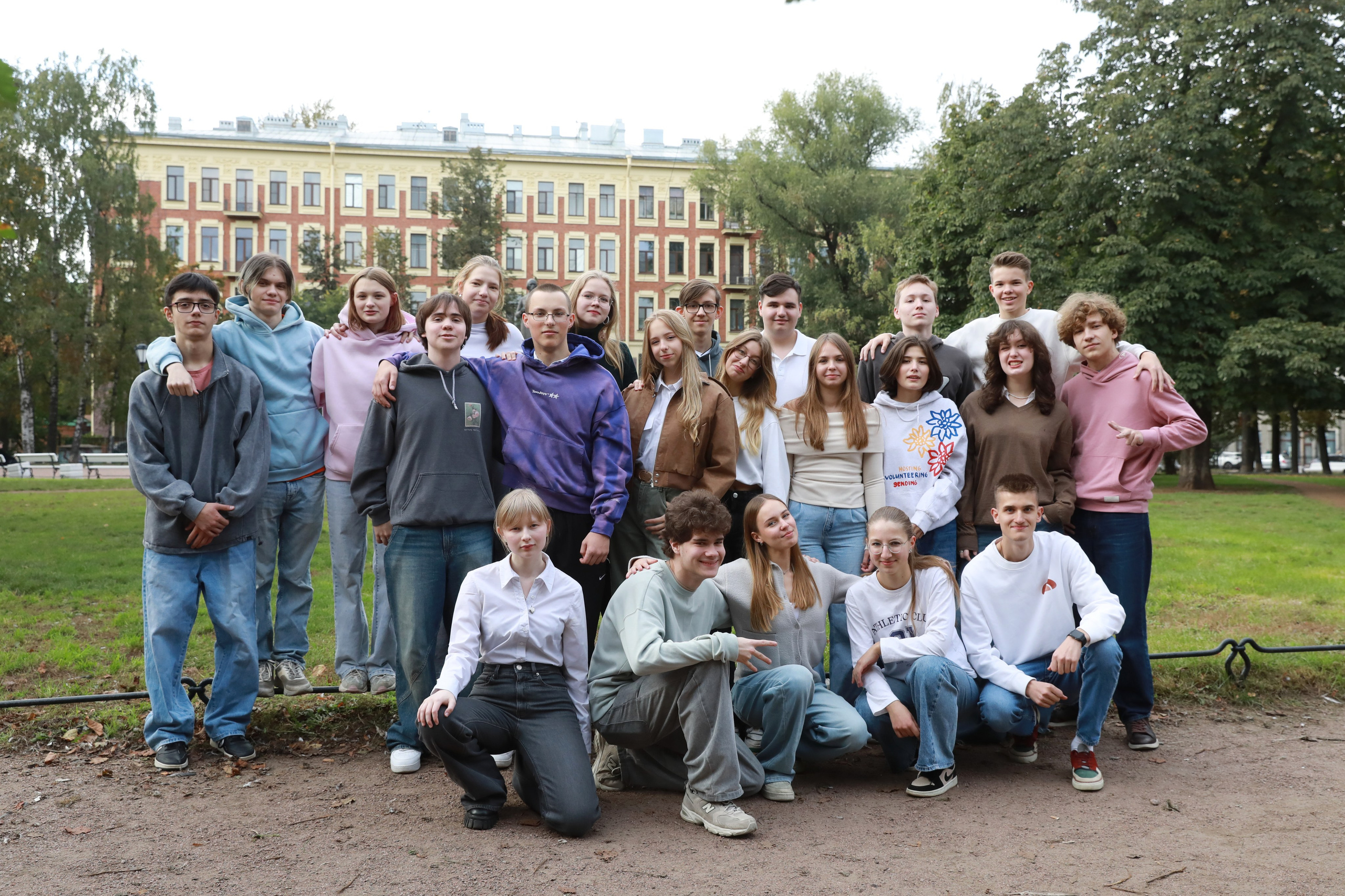 11 класс, гимназия № 155. Съемка в школе. Фотограф Тимофеева Юлия
