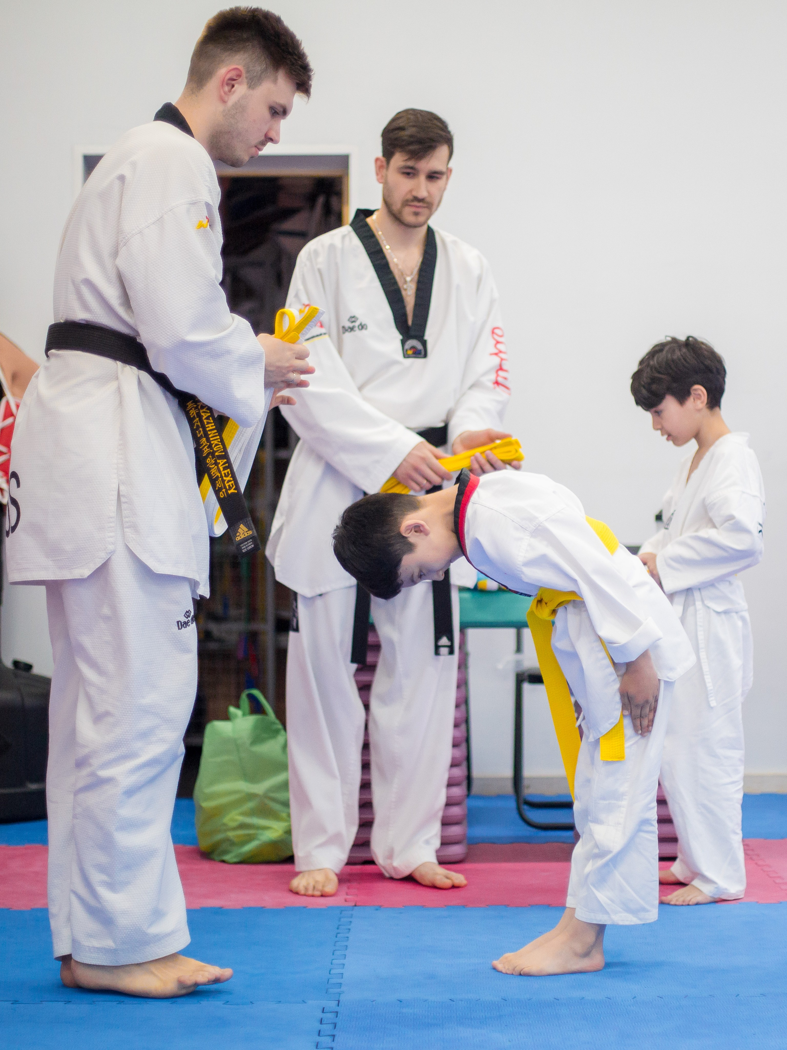 Желтый пояс по тхеквандо. Репортажный фотограф Борис Геер