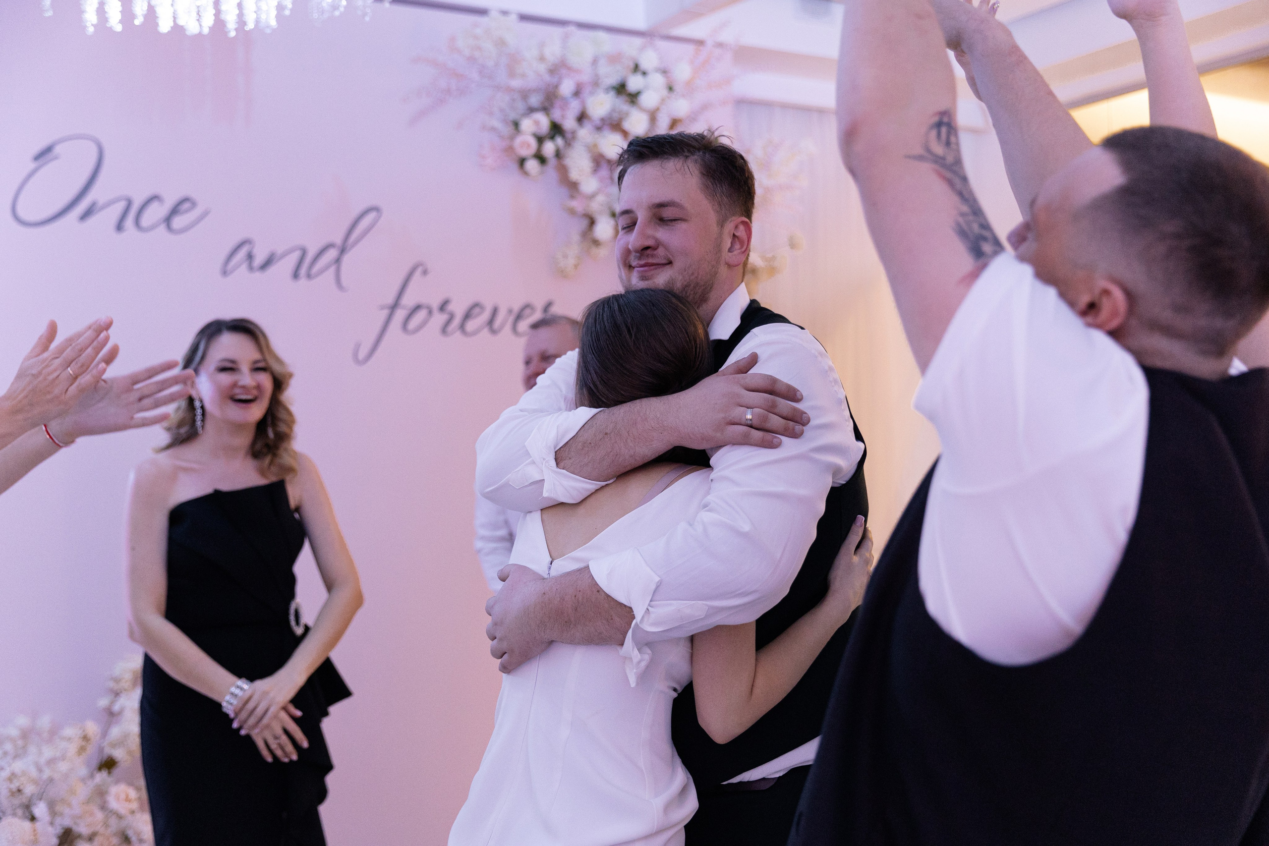 Свадебный фотограф в городе Краснодар, банкет Двин Холл. Свадебный фотограф и видеограф Краснодар, Ростов, Сочи, Новороссийск