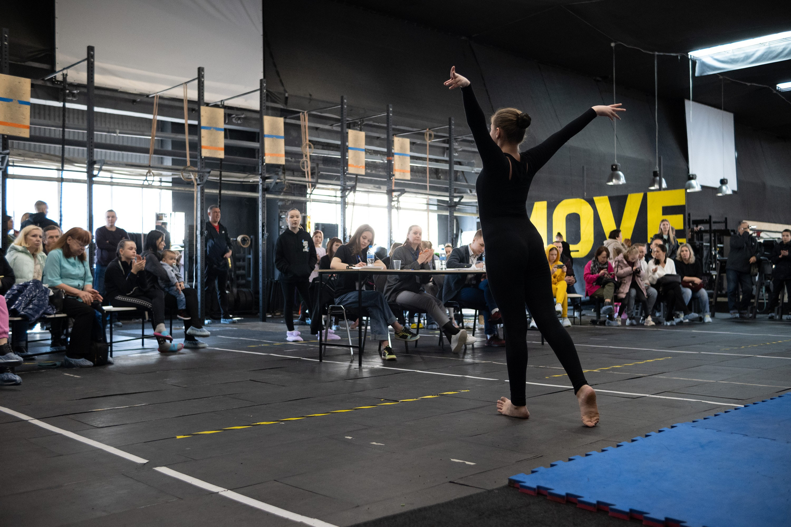 Внутриклубные соревнования по воздушной гимнастике 02.04.23