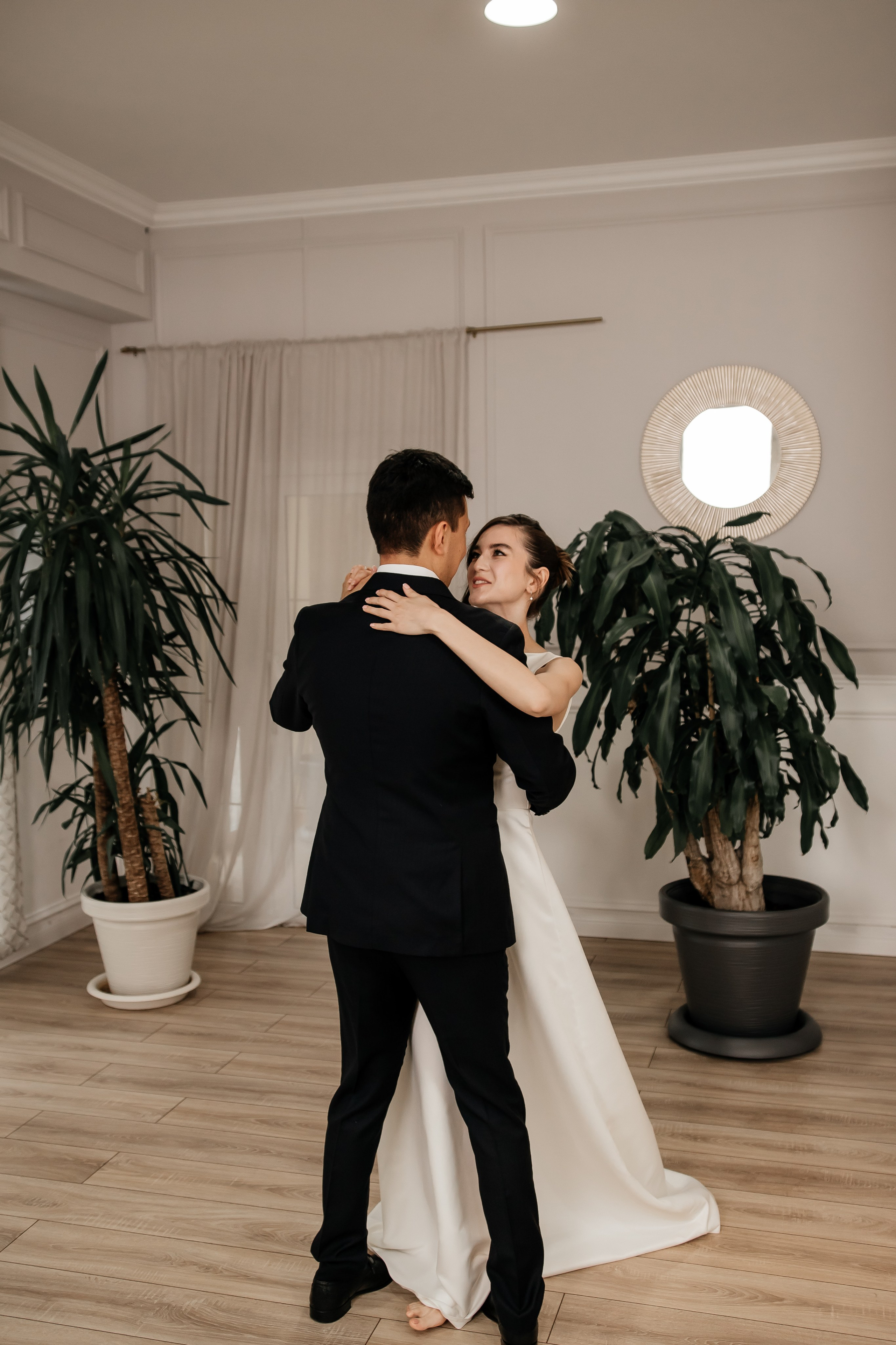 DANIYAR & SAFIA. Wedding and Fashion photographer