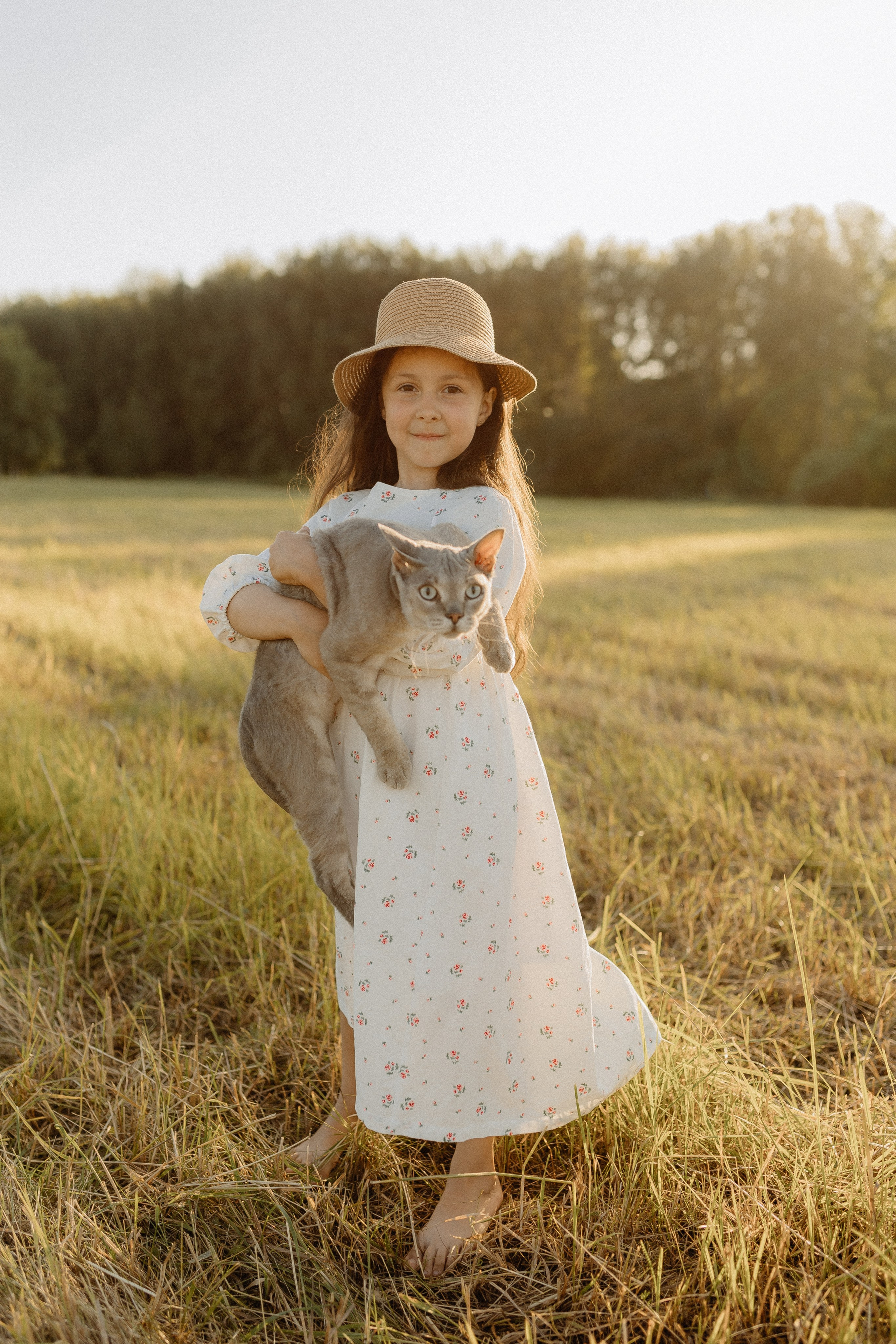 Семейная фотосессия с усатым любимцем. Главная