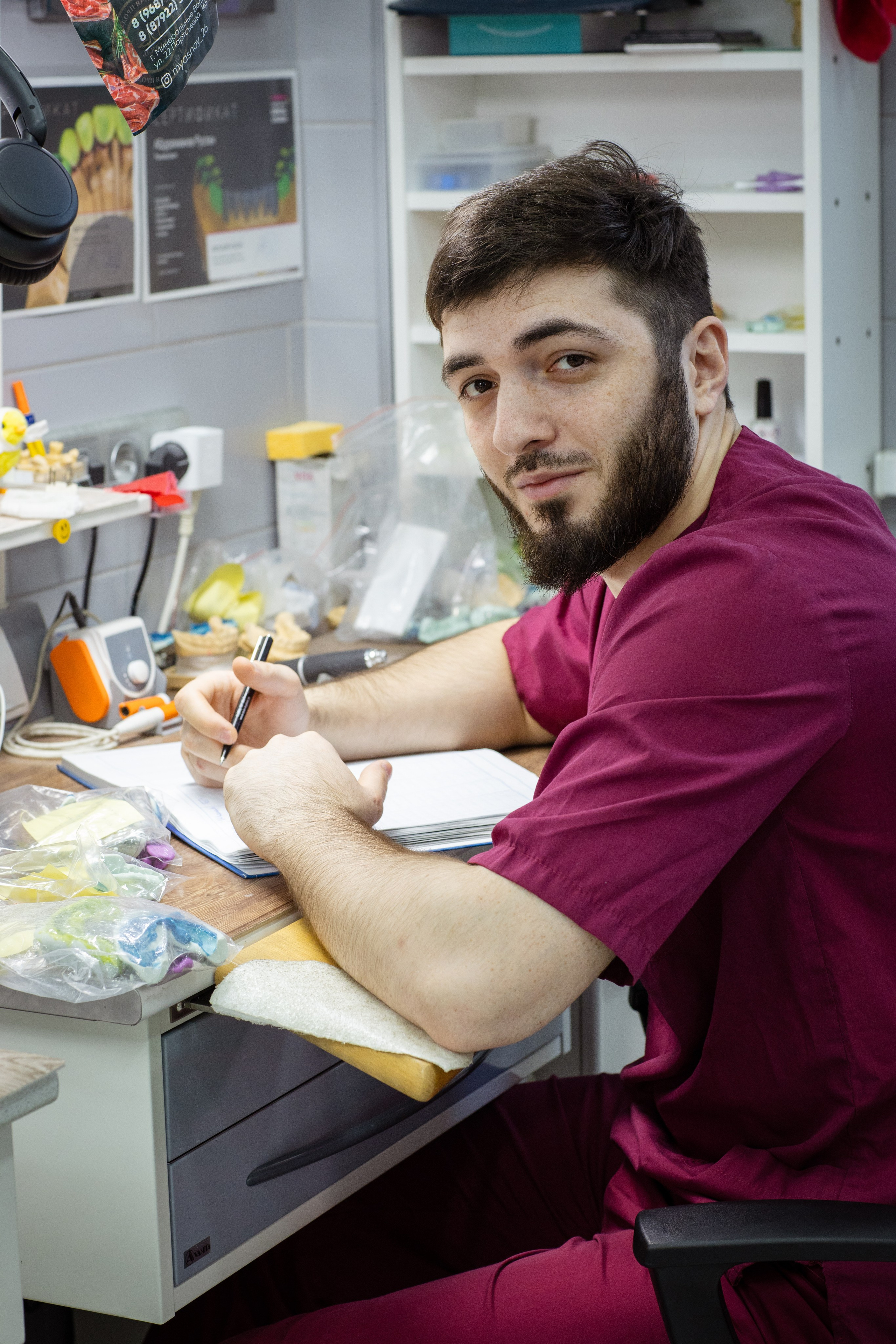 Стоматология «32 Удовольствия». Медиапродюсер, фотограф в Минеральных Водах —Виктор Холодов