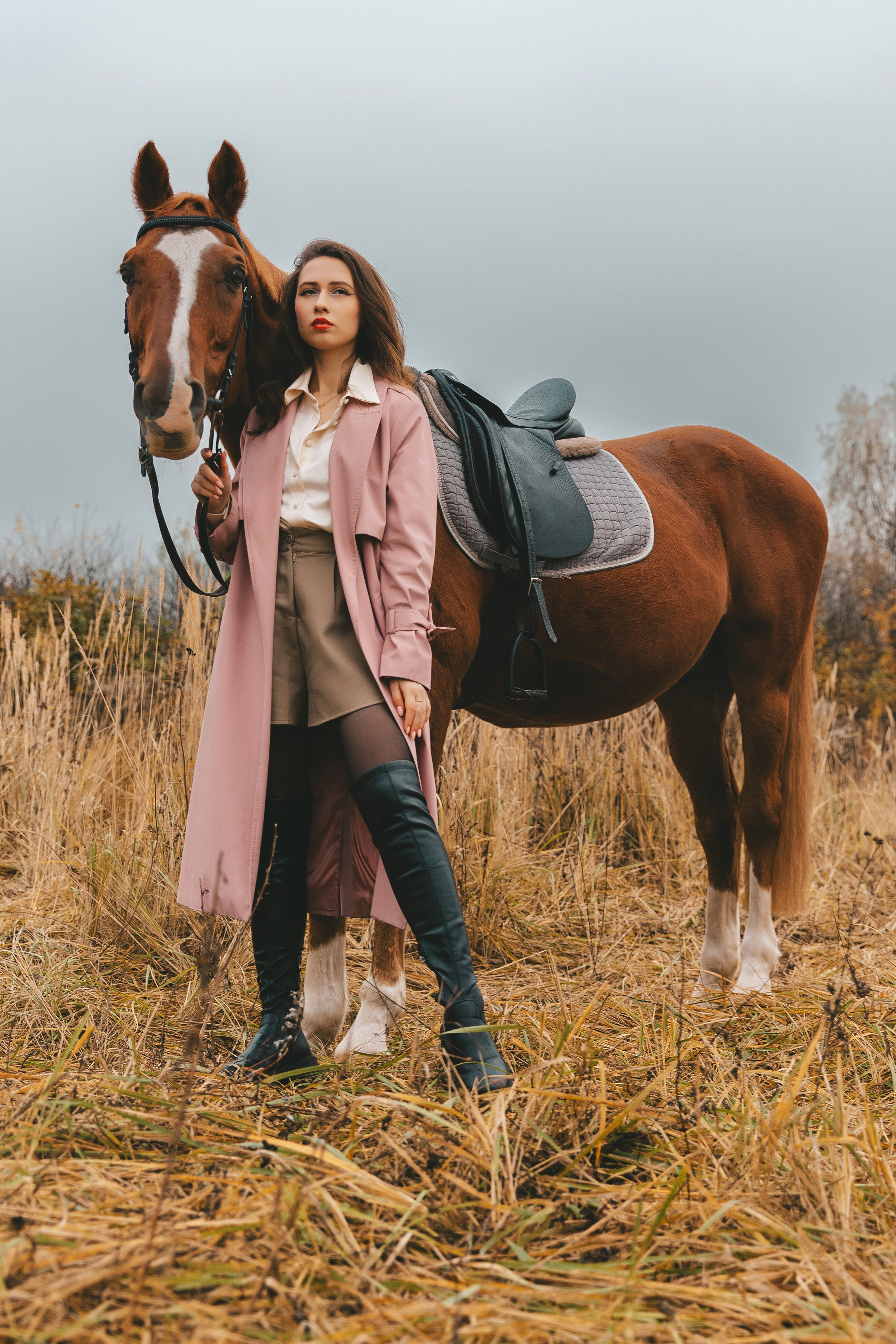 Женский портрет с лошадью. Семейный и женский фотограф в Москве Надежда Воробьева