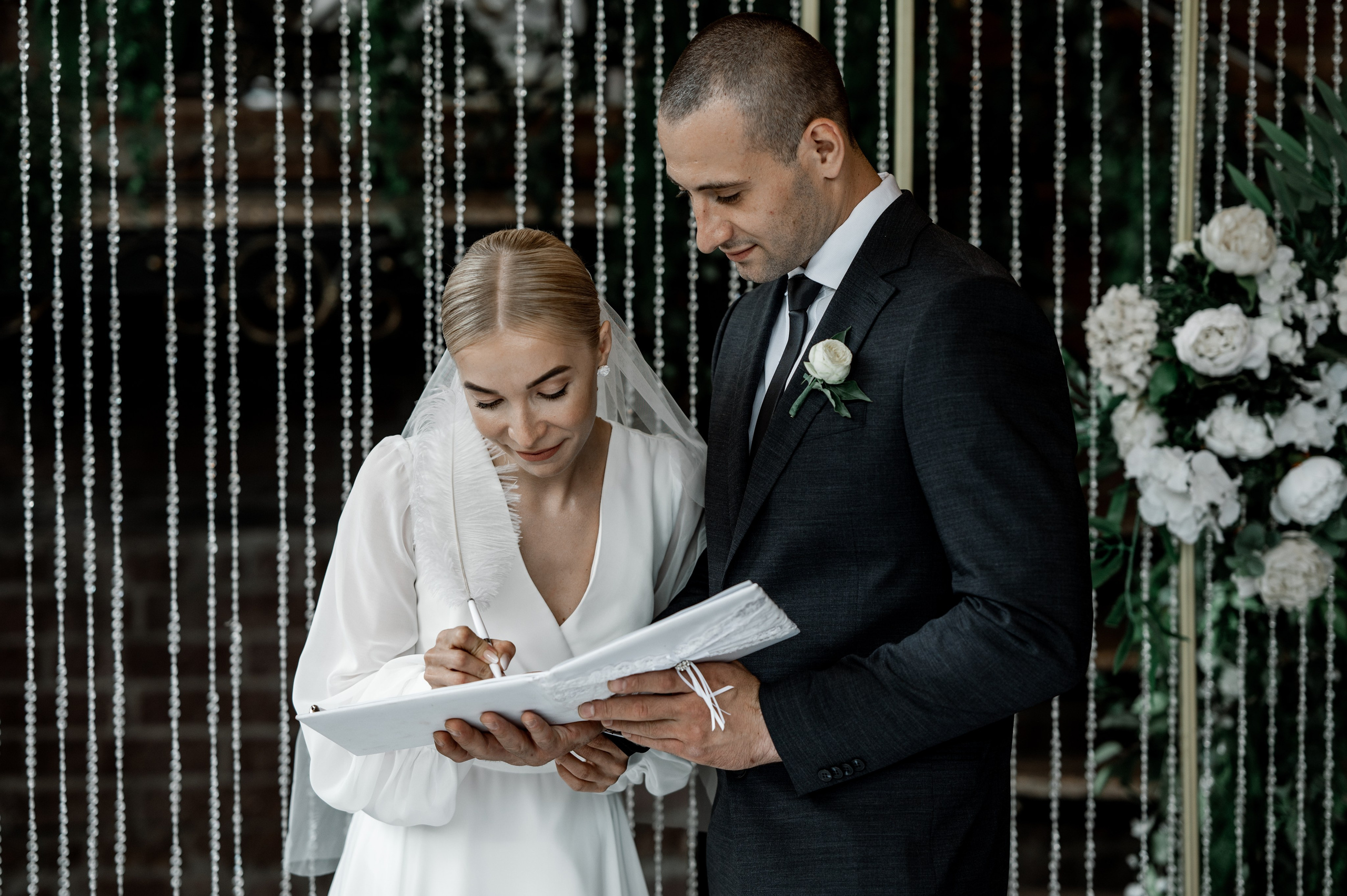 Ирина и Максим. Свадебный фотограф в Тюмени Анастасия Конева