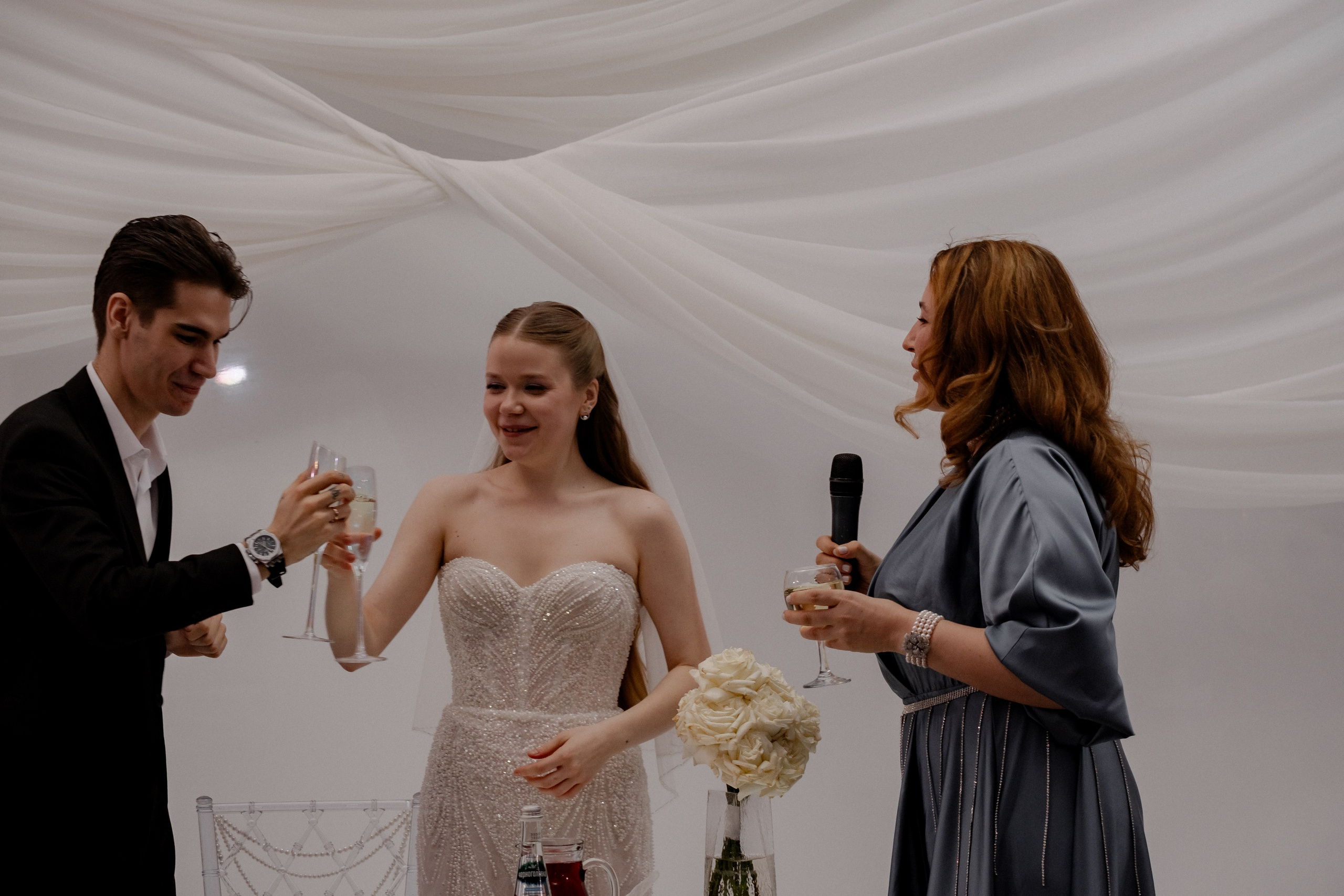 СВАДЕБНЫЙ БАНКЕТ (СНЯТО В СИБИРЕ В НИЖНЕВАРТОВСКЕ). Профессиональный фотограф, Санкт-Петербург — Виктория Богомолова