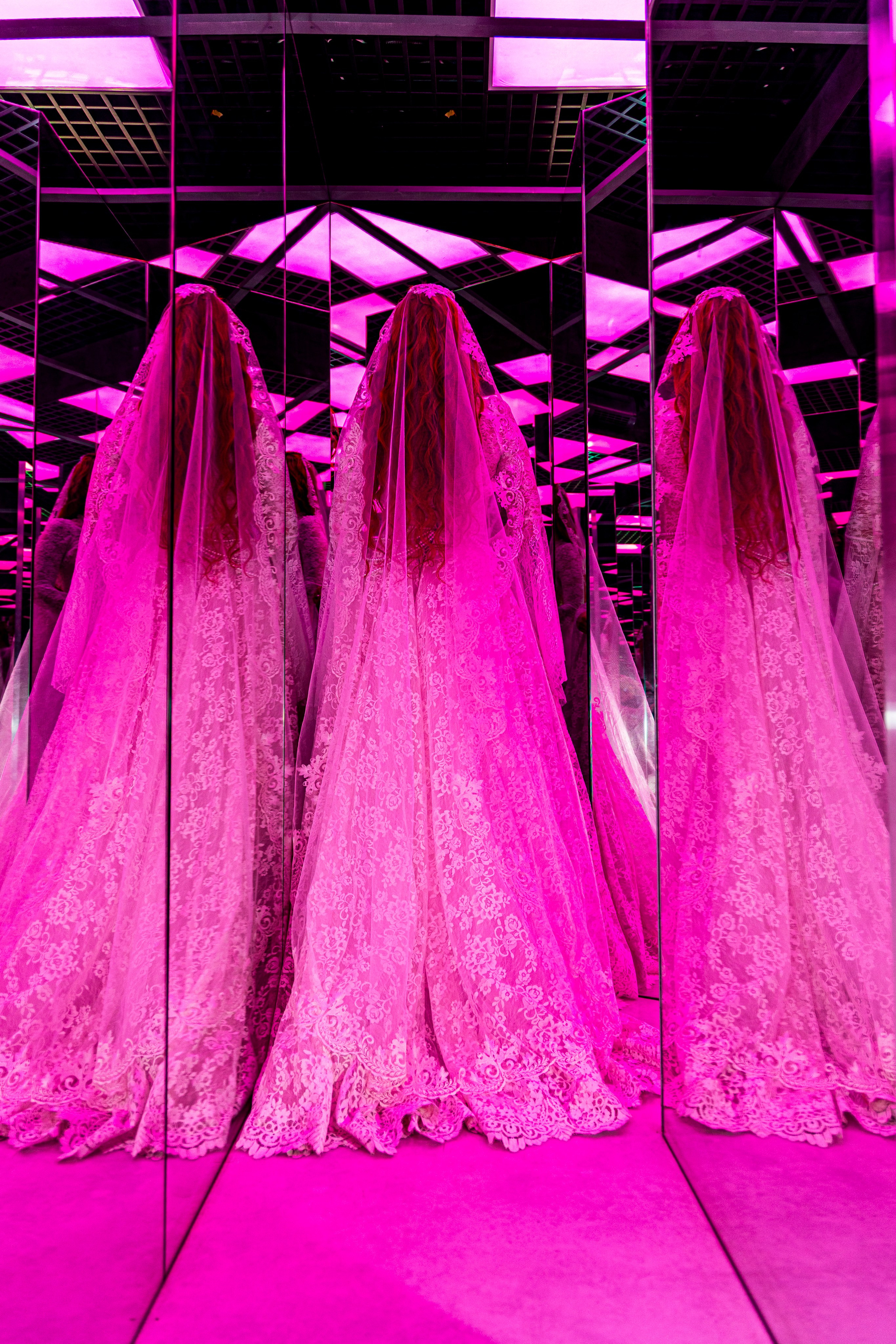 Свадебная фотосессия свадебный фотограф Татьяна Марсуверских свадебная фотопрогулка Москва Жуковский. Фотограф для маркетплейсов, фотоуслуги в Жуковском Татьяна Марсуверских