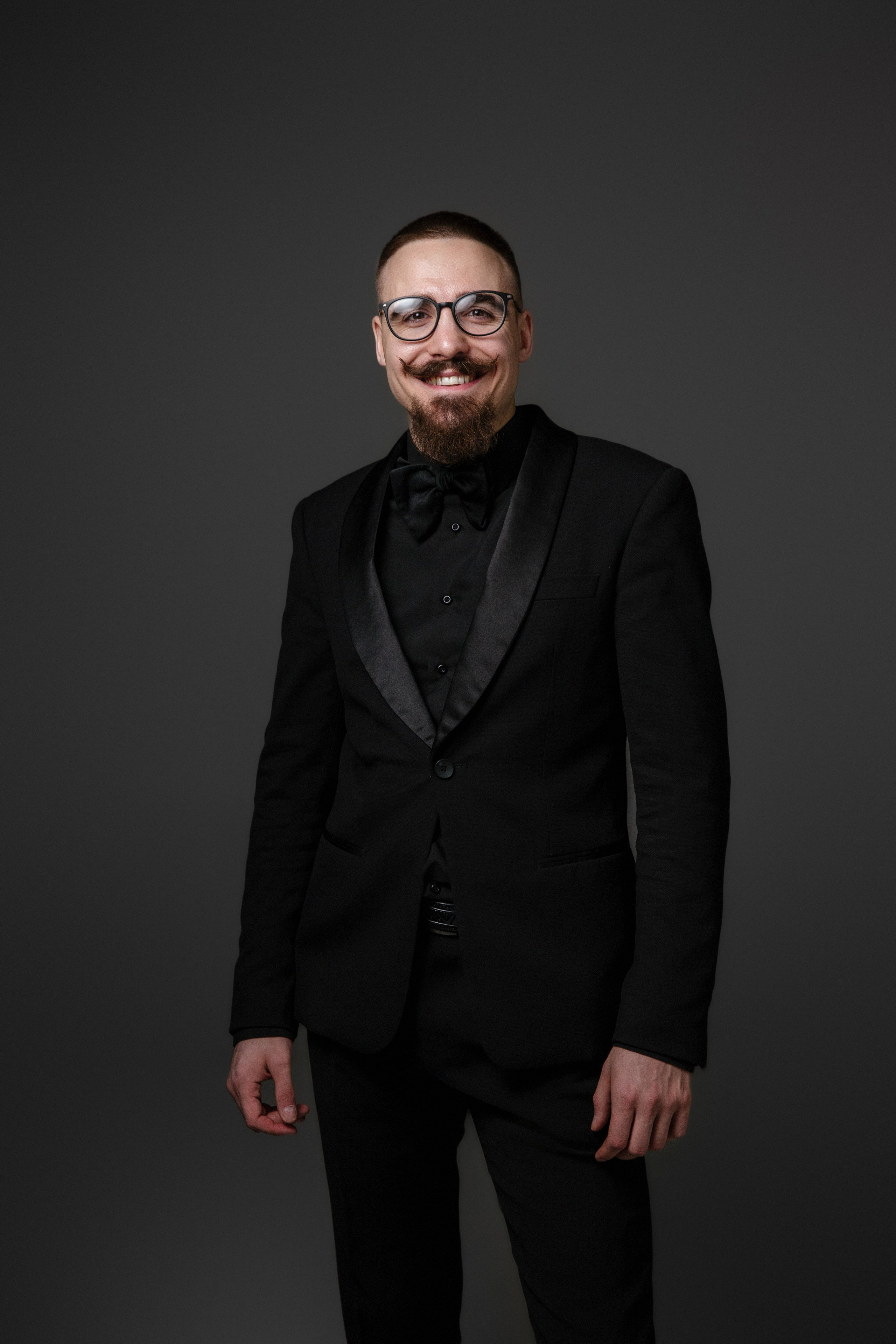 Артур. Свадебные фотографы в г. Сургут Маркова Наталья и Замахина Елена