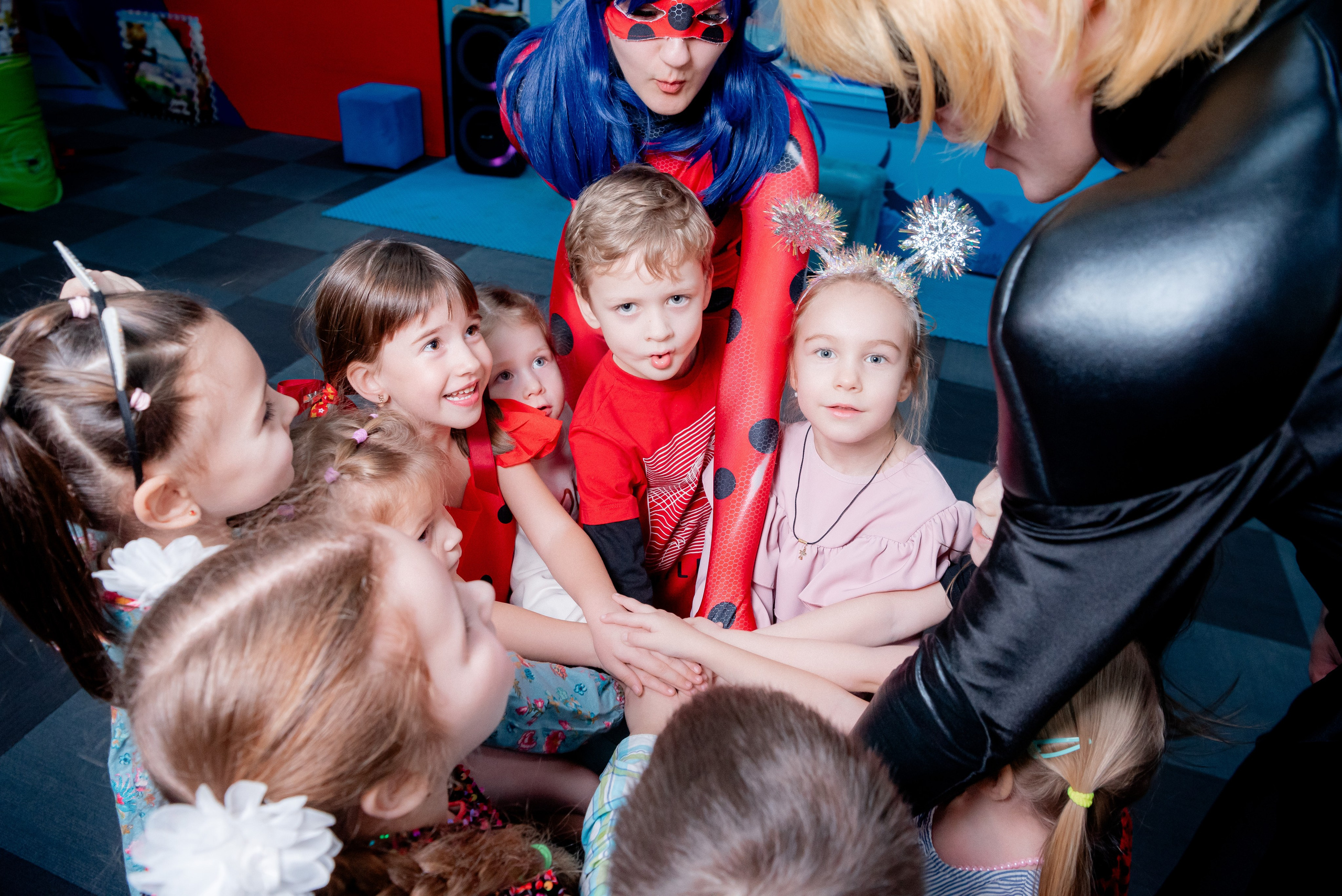 ДР в Локо Мотив Аниматоры Леди Баг. Фотограф в Волгограде и Волжском Александр Горбань