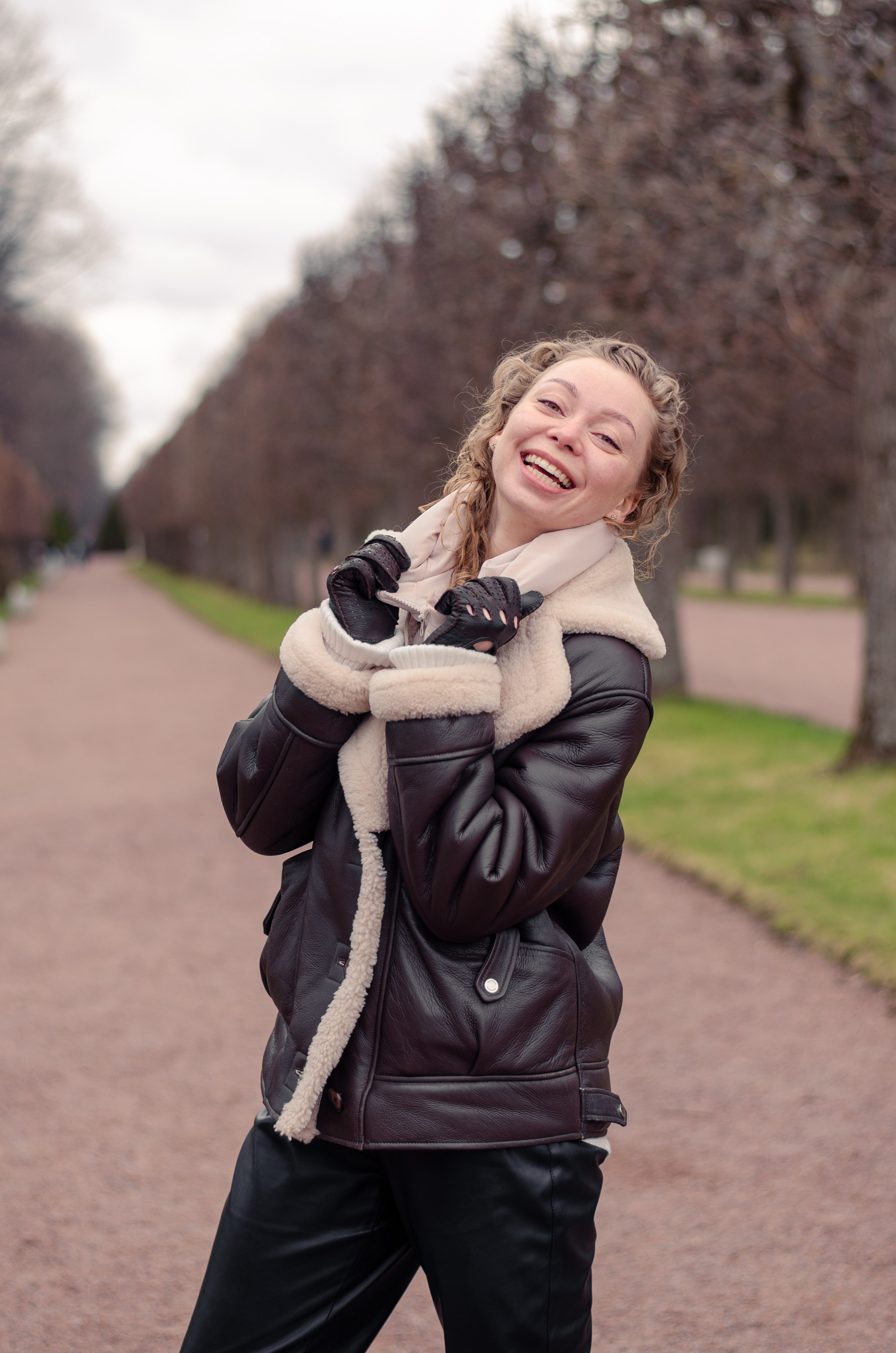 Фотопрогулка в Петергофе с С. Портретный и репортажный фотограф в Санкт-Петербурге Варвара Жукова