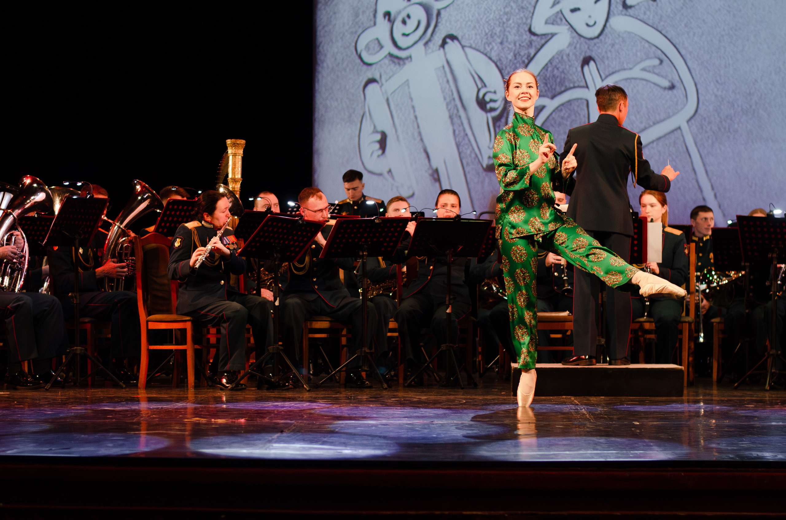 Новогодняя программа «Щелкунчик» на сцене Дома Офицеров. Портретный и репортажный фотограф в Санкт-Петербурге Варвара Жукова
