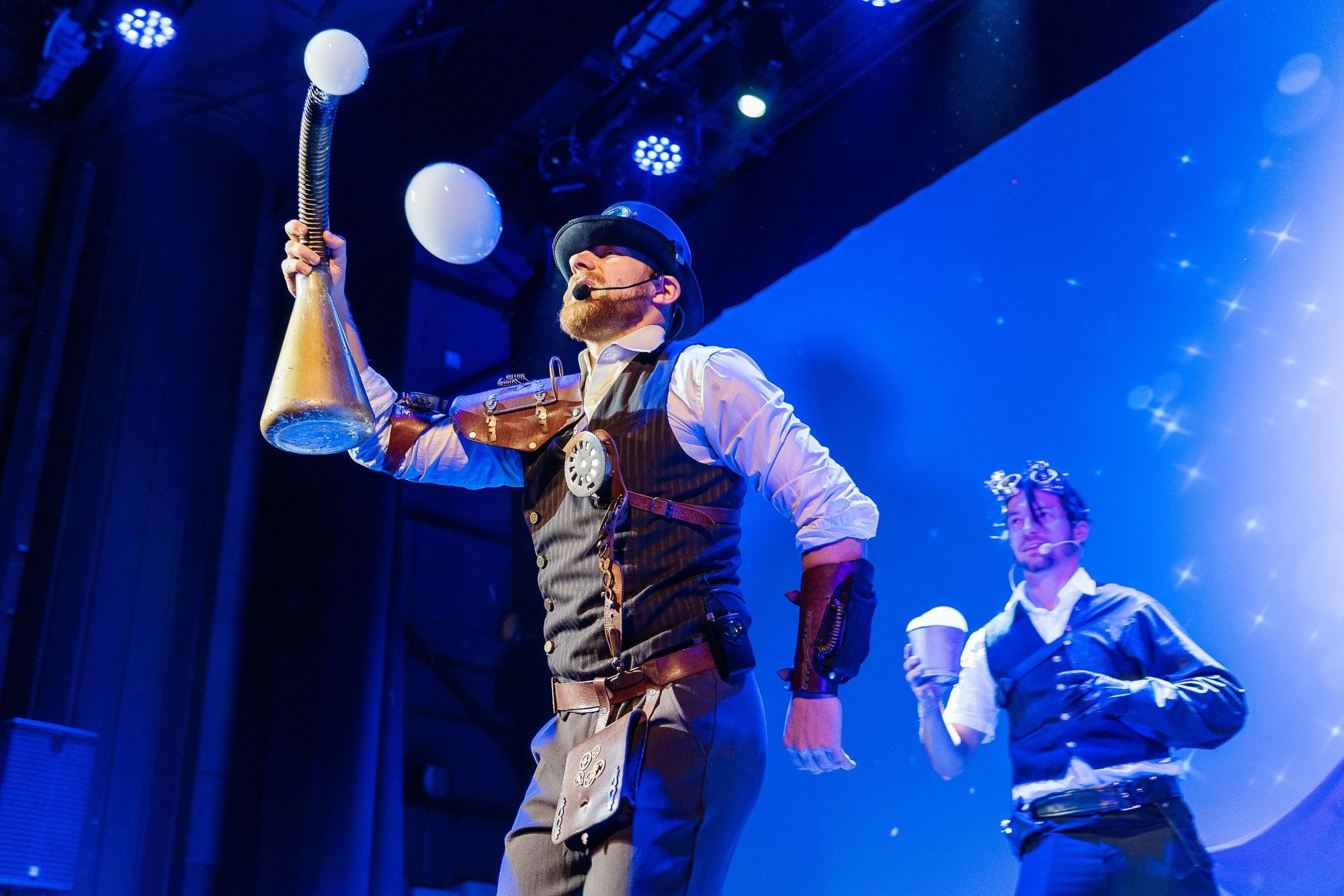 «Автоботы: Битва за Кибермир»