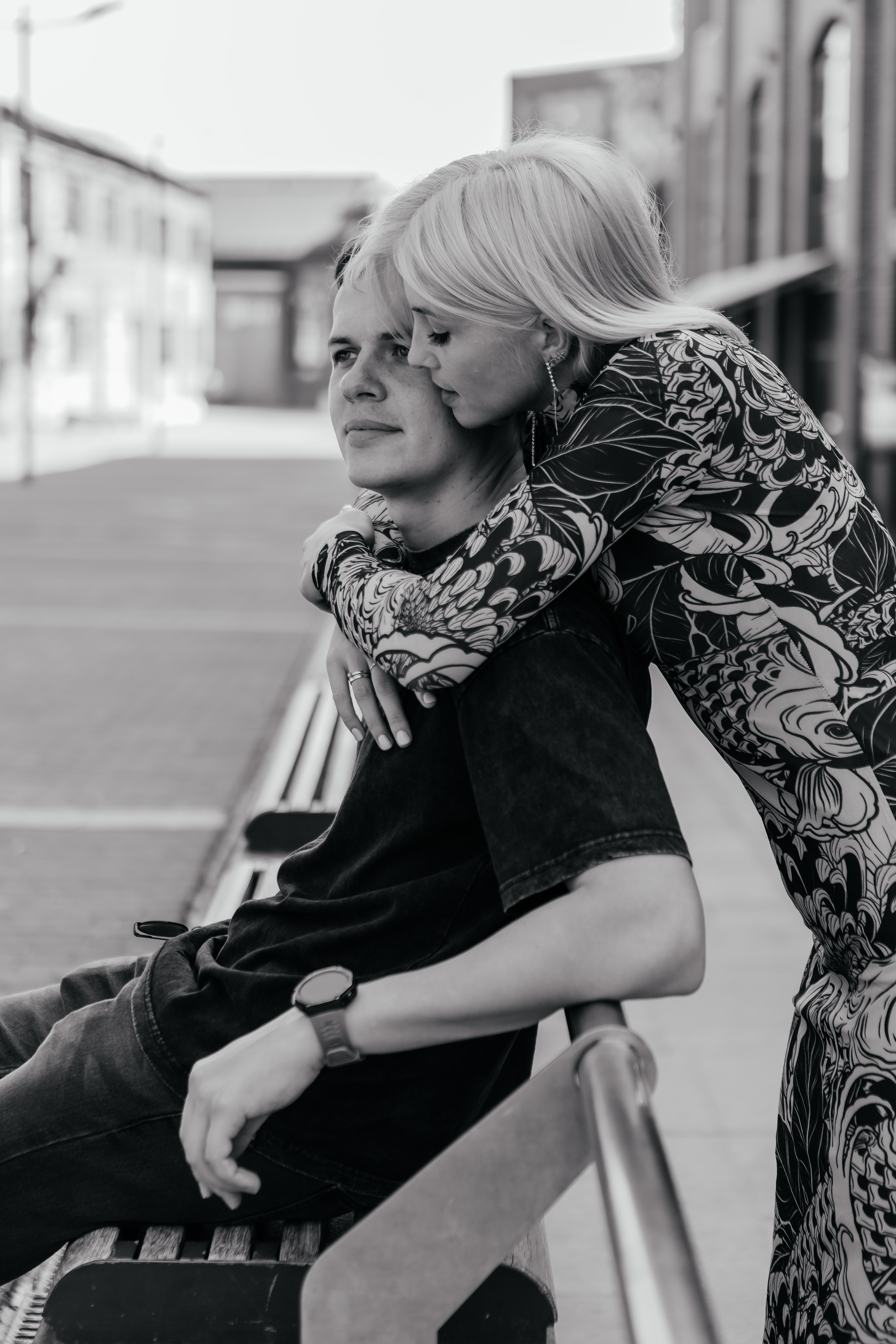 Фотопрогулка влюбленных среди современной архитектуры завода «Арма». Свадебный фотограф в Москве