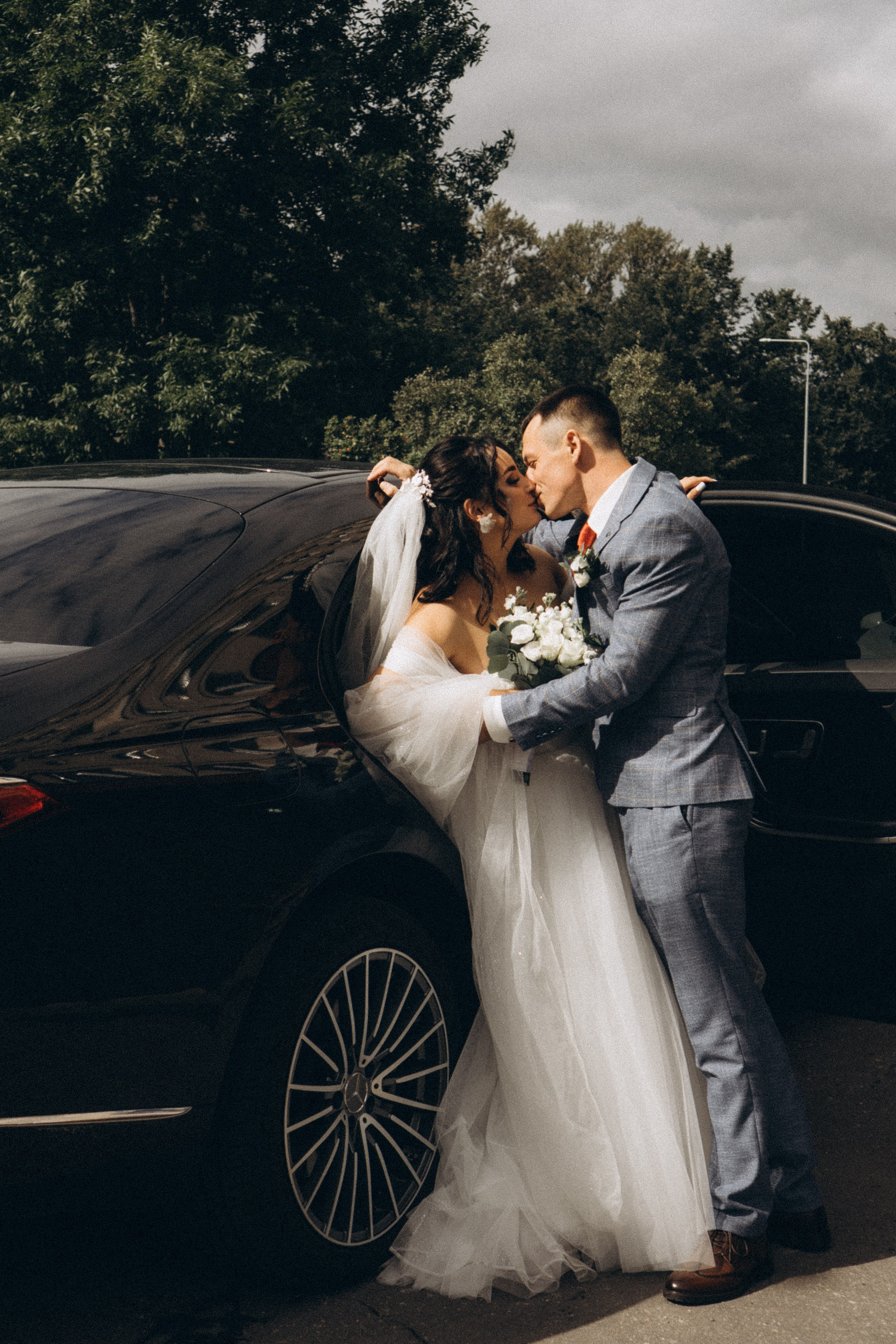 СВАДЕБНАЯ ПРОГУЛКА РЕСТОРАН МЫ ЖЕ НА ТЫ И ФОТОСЕССИИЯ С АВТОМОБИЛЕМ. Профессиональный фотограф, Санкт-Петербург — Виктория Богомолова