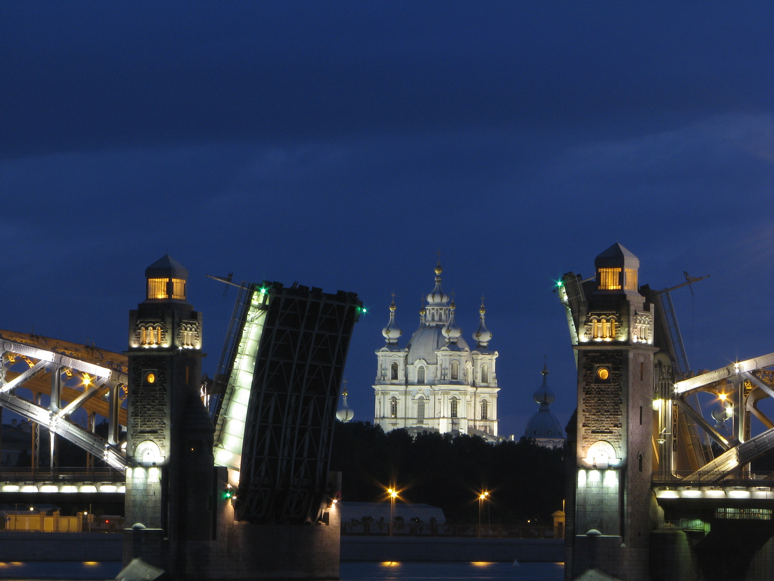 Уличная фотография. Фотограф в Санкт-Петербурге Александр Костюнин