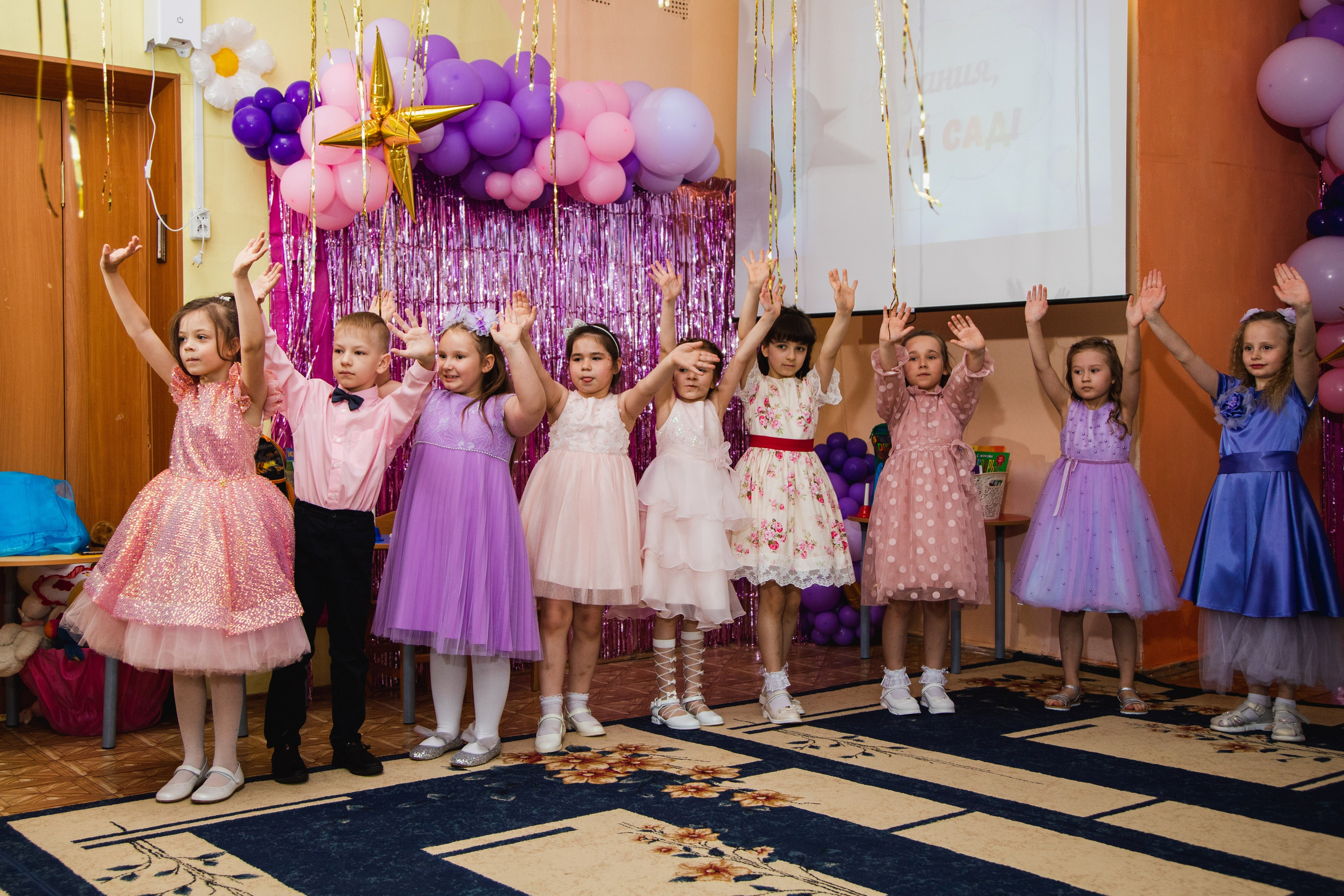 Выпускной в детском саду. Aleksandra-zapjdobnikova.wfolio.pro