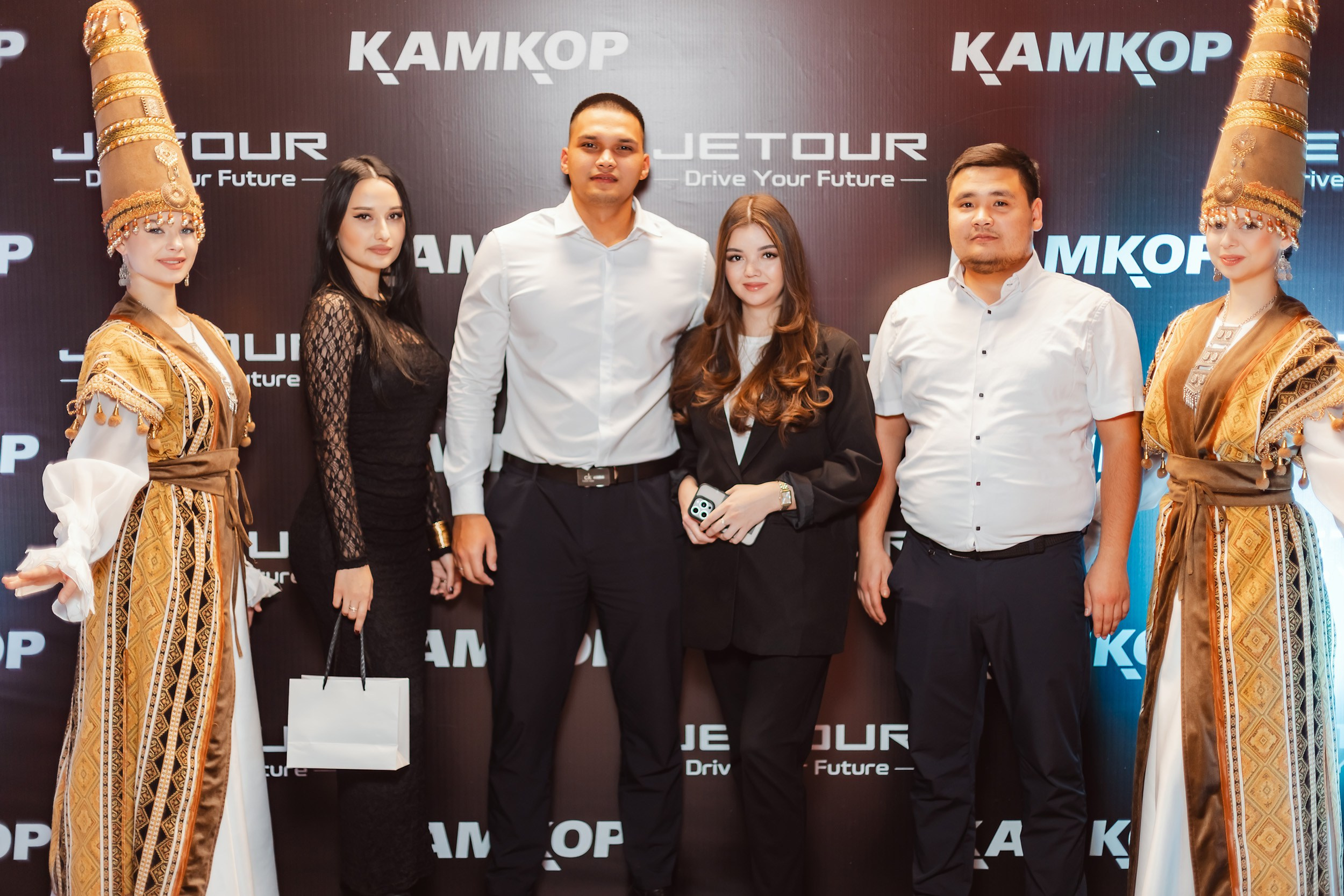 Открытие Jetour. Кипятком Павлодар