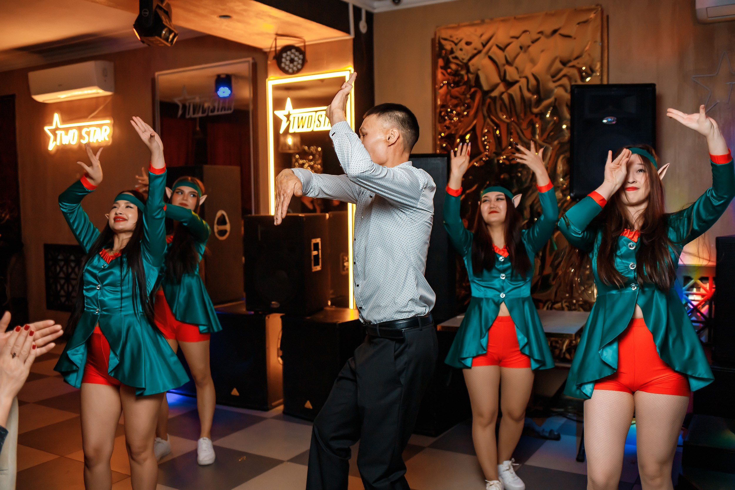 Two Star. Кипятком Павлодар