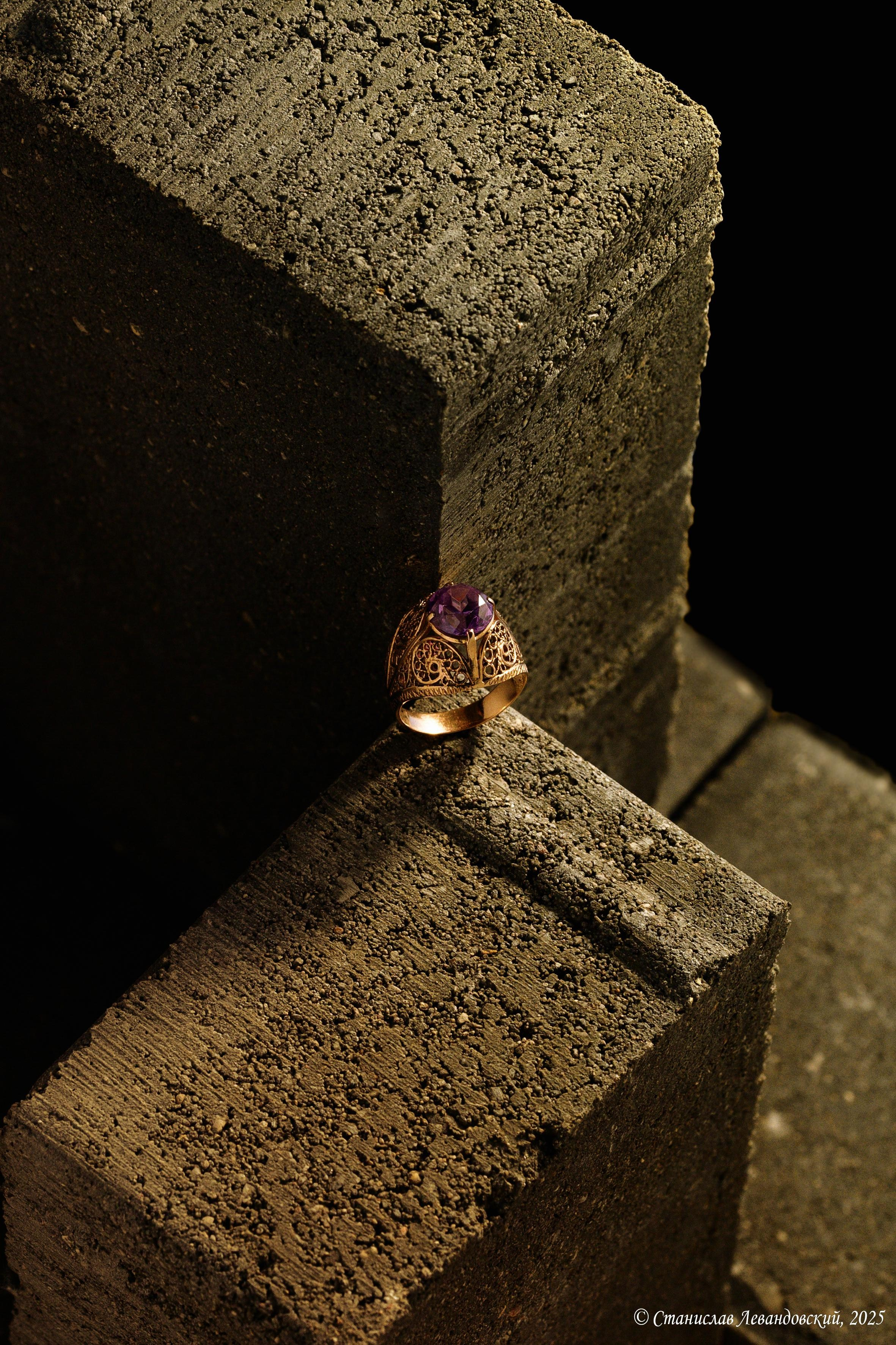 Предметы с глянцевой поверхностью. Предметный фотограф в Москве Станислав Левандовский