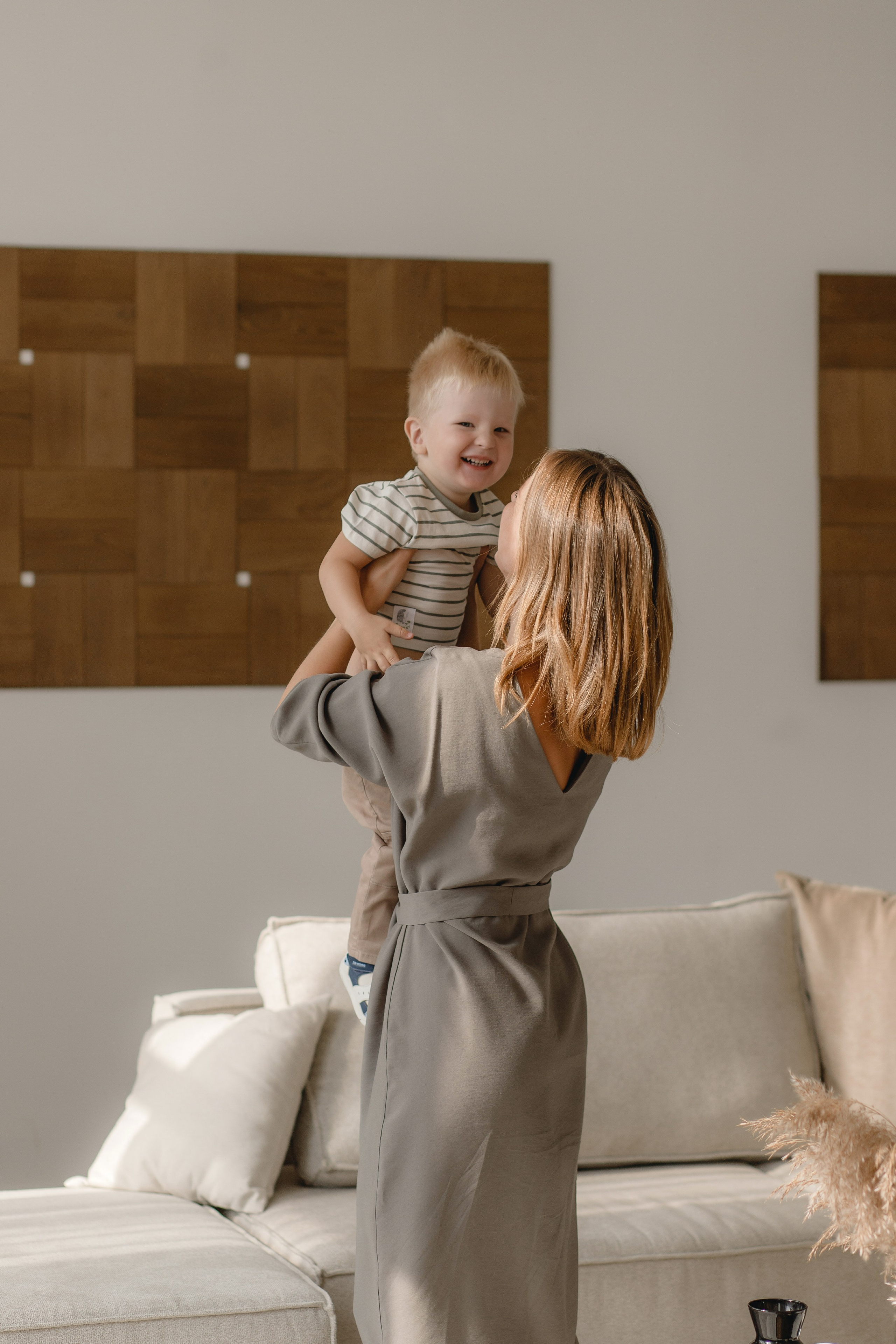 Саша, Оля и Арсений. Главная