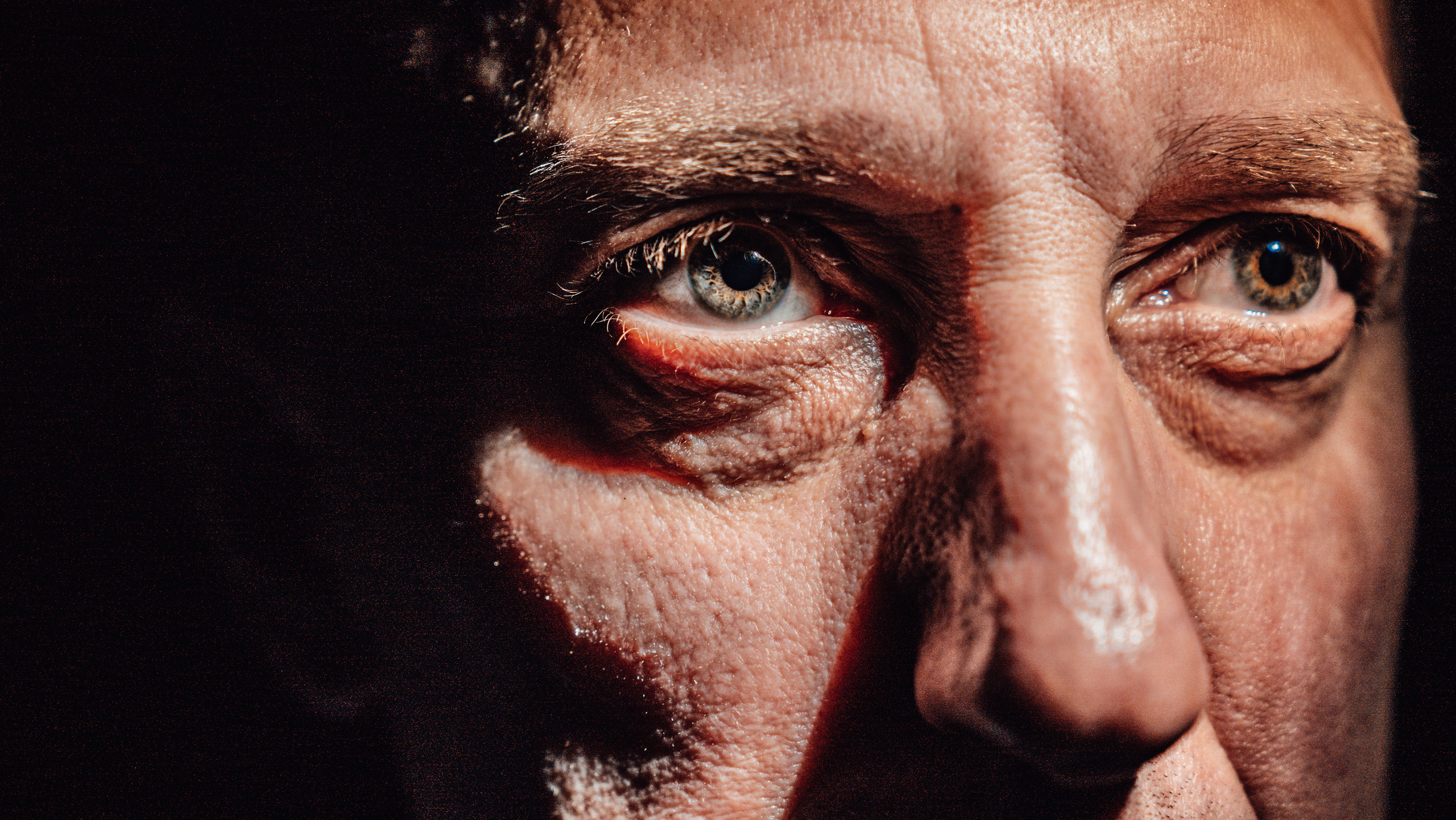 Эмоциональный портрет. Студийный и свадебный фотограф В городе Екатеринбург Ирина Мальта